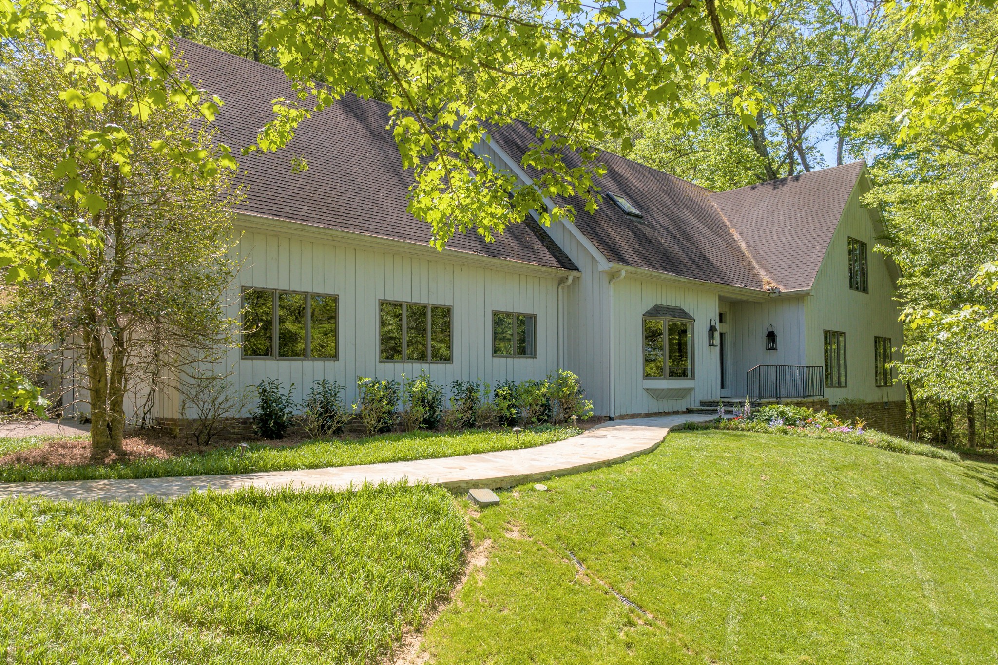 4378 Chickering Ln