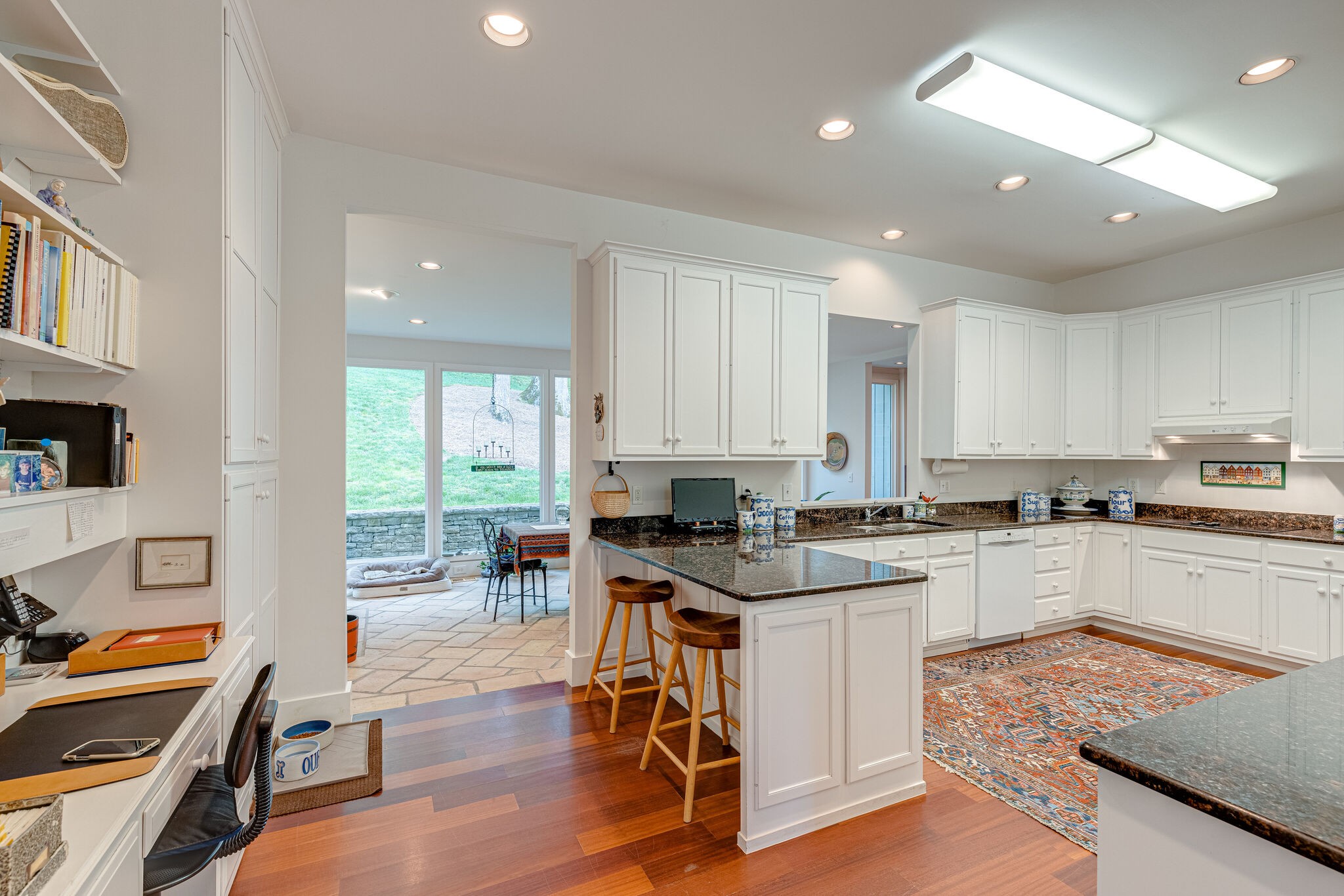 4378 Chickering Ln
