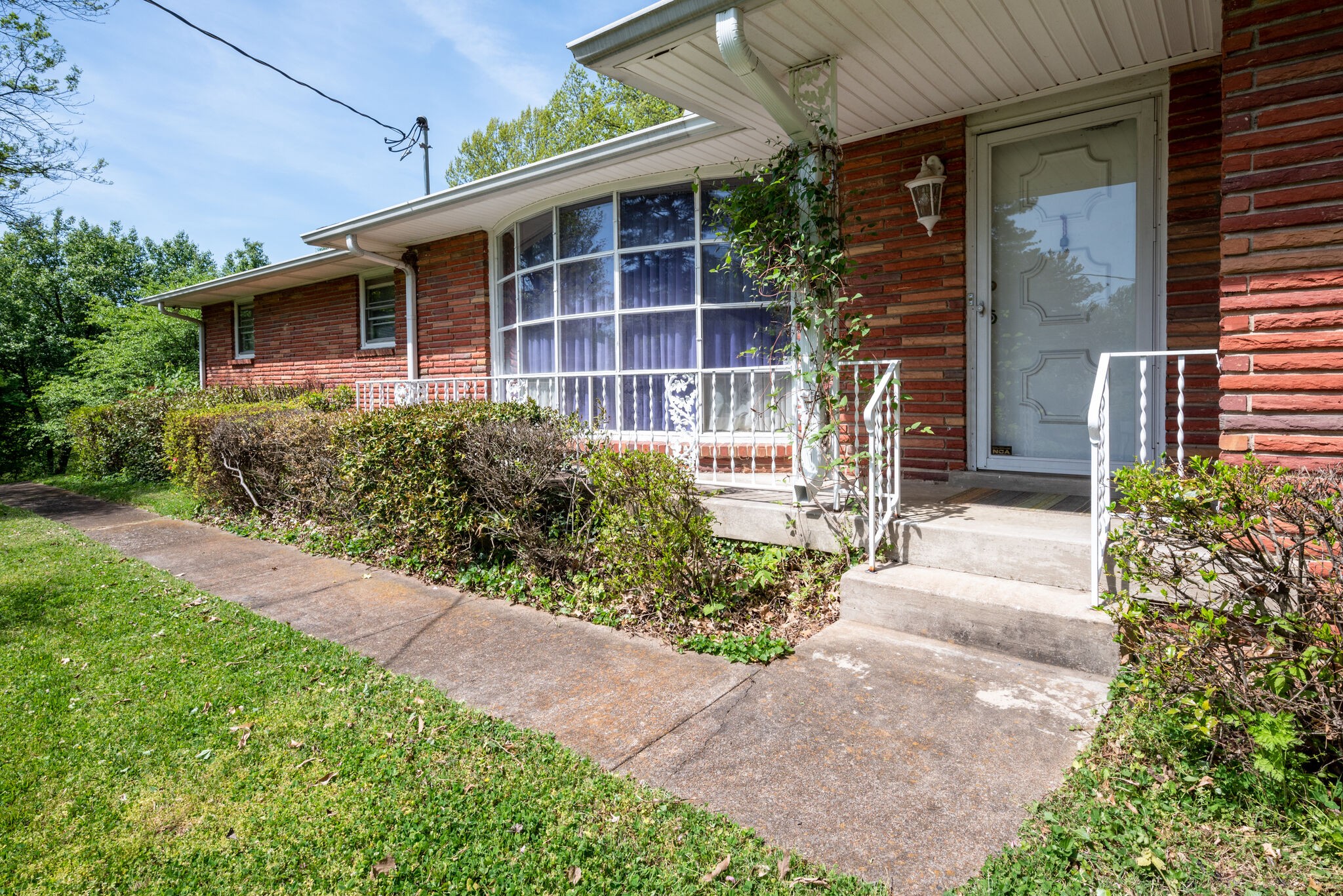 427 Bunkerhill Dr