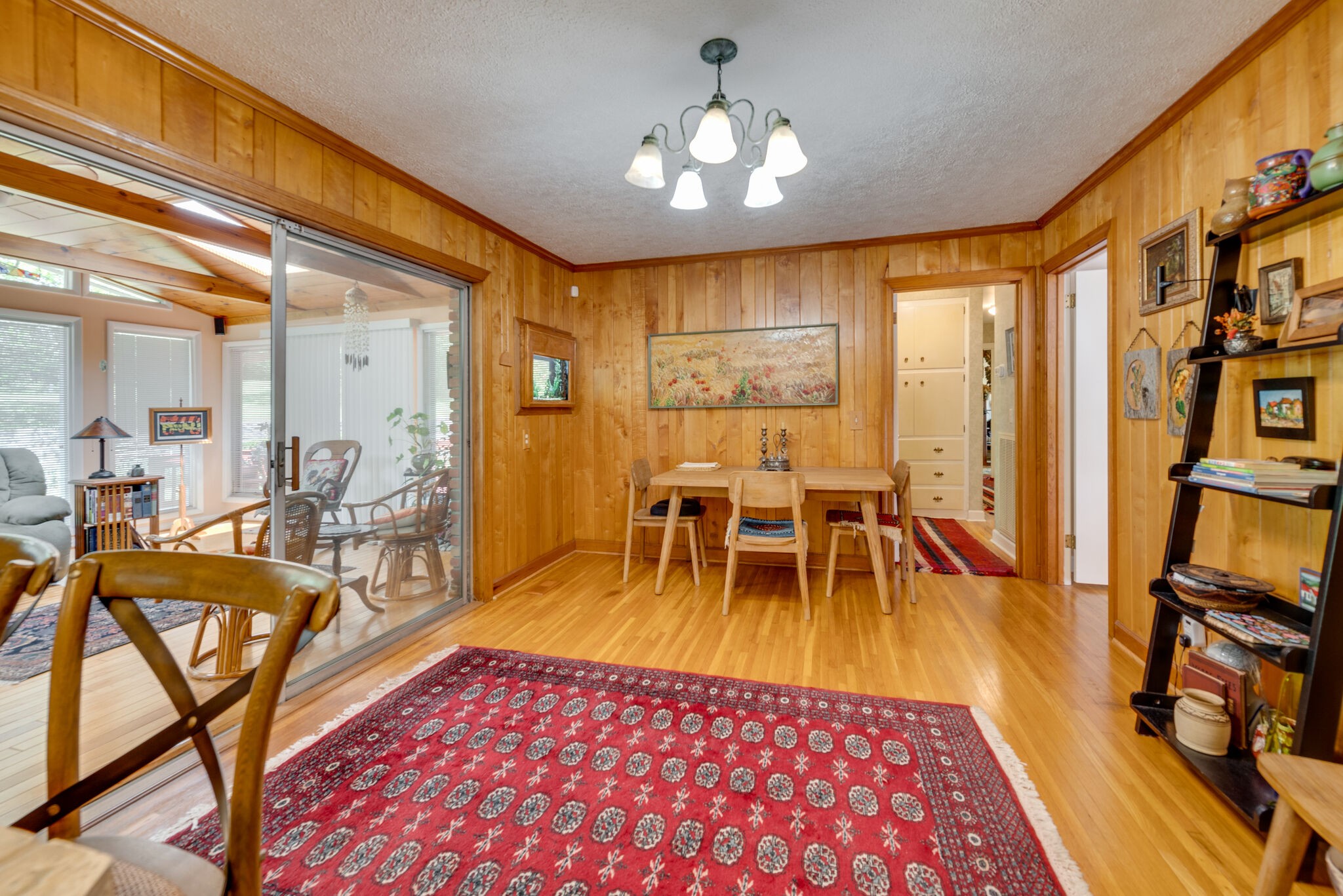427 Bunkerhill Dr