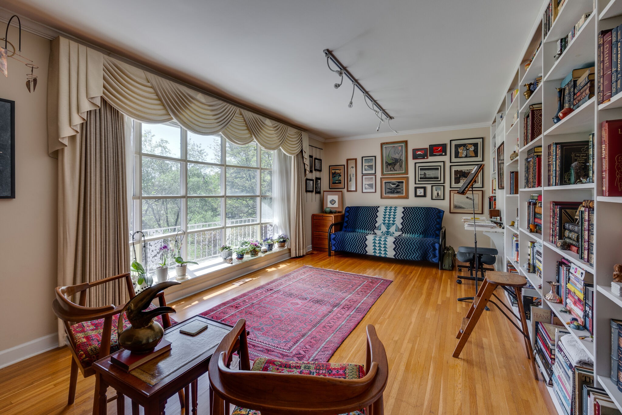 427 Bunkerhill Dr