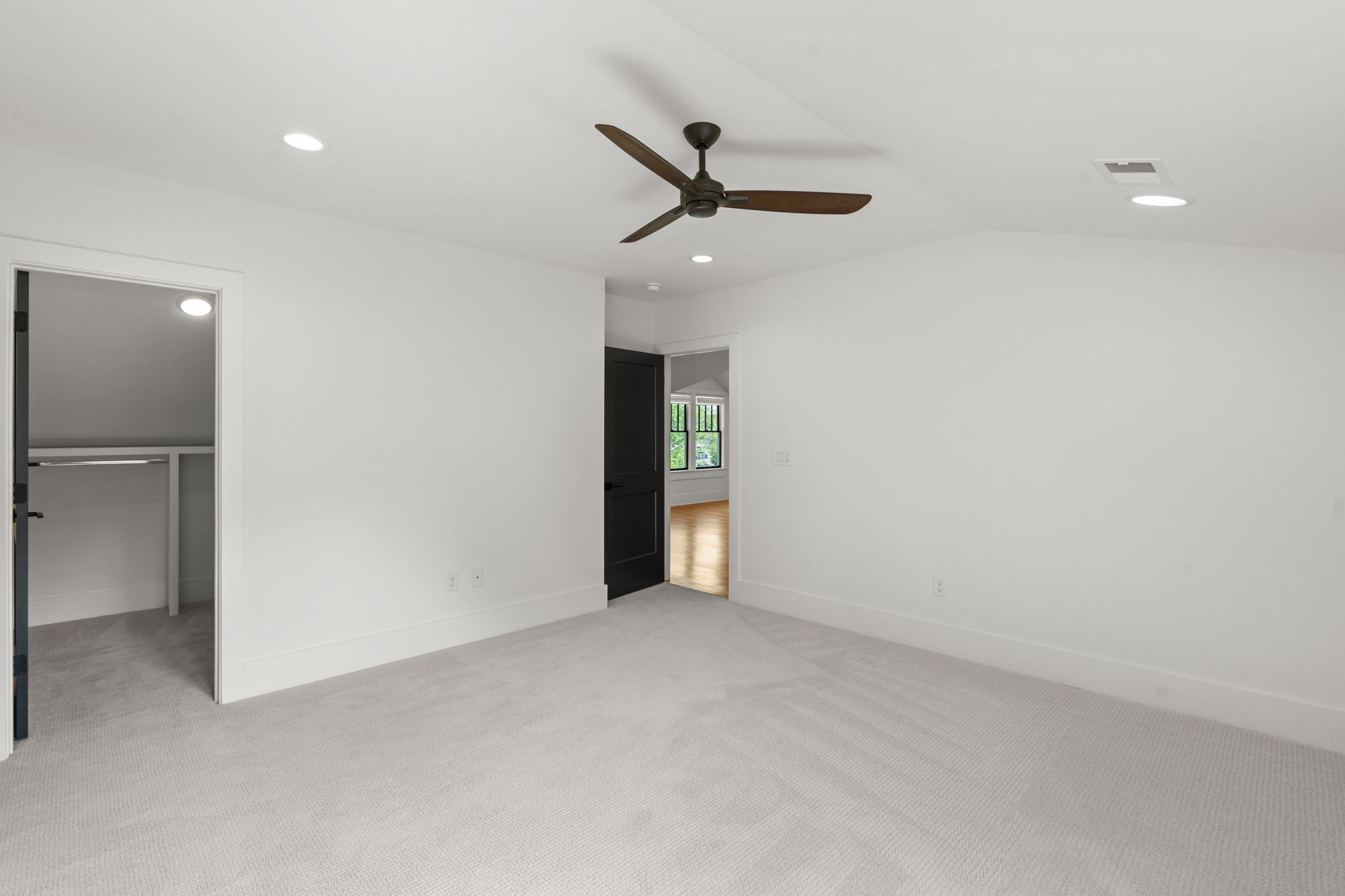 2518 Blair Blvd