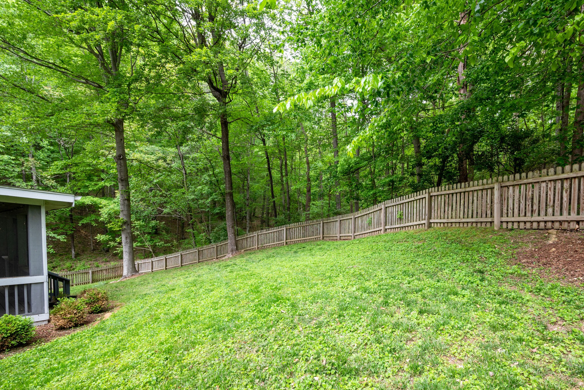2956 Glenway Dr