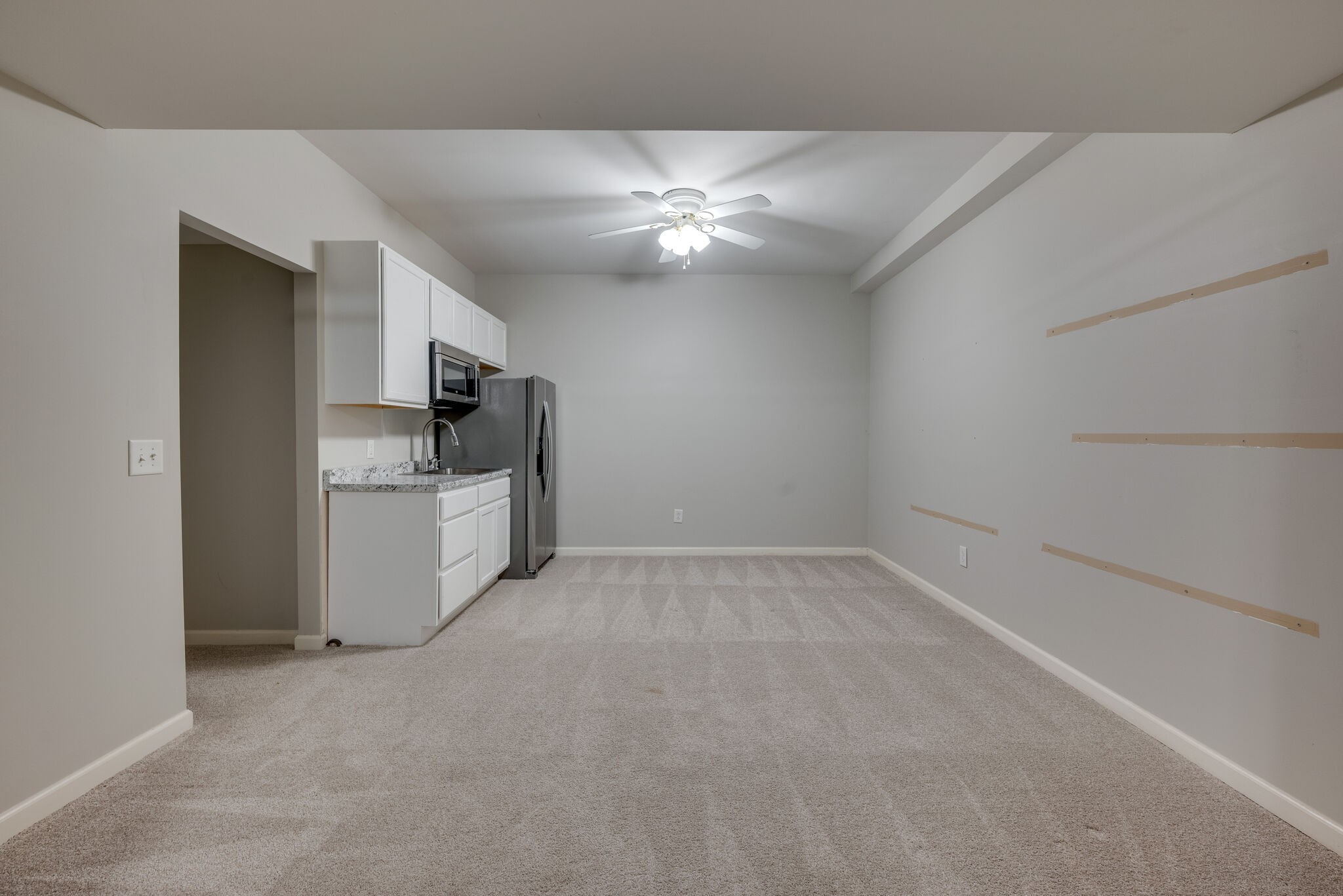 2956 Glenway Dr