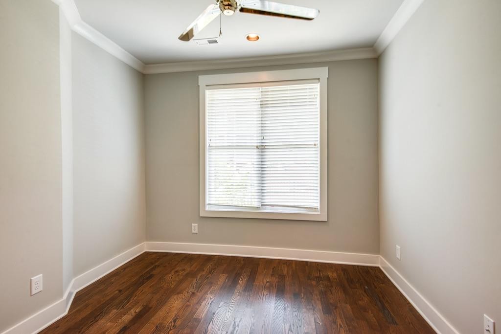 1815 Ridley Blvd Unit: 6