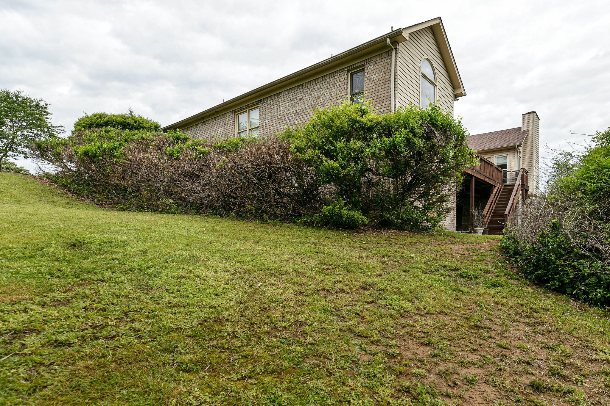 5628 Scenic Ridge Drive
