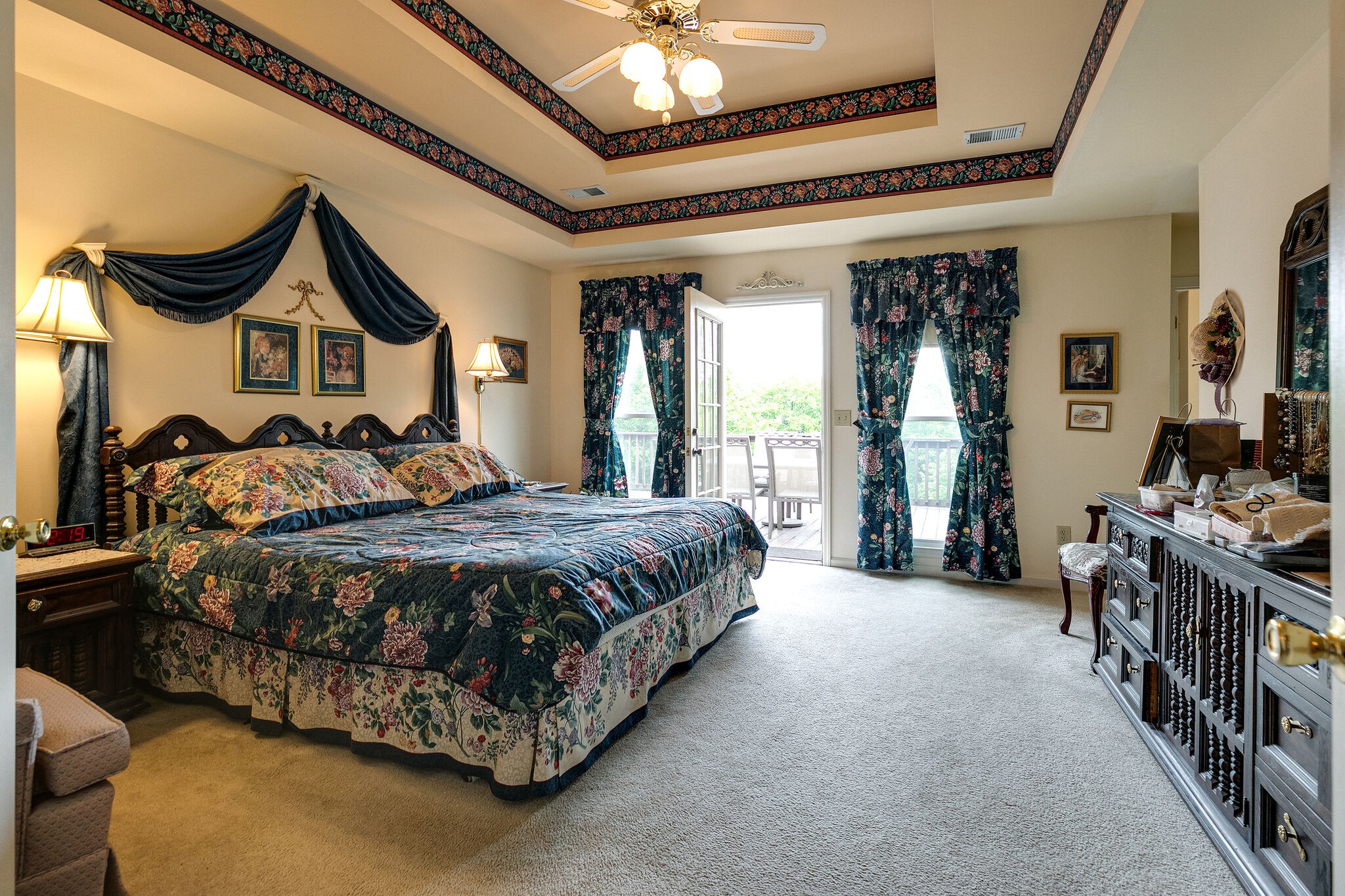 5628 Scenic Ridge Drive