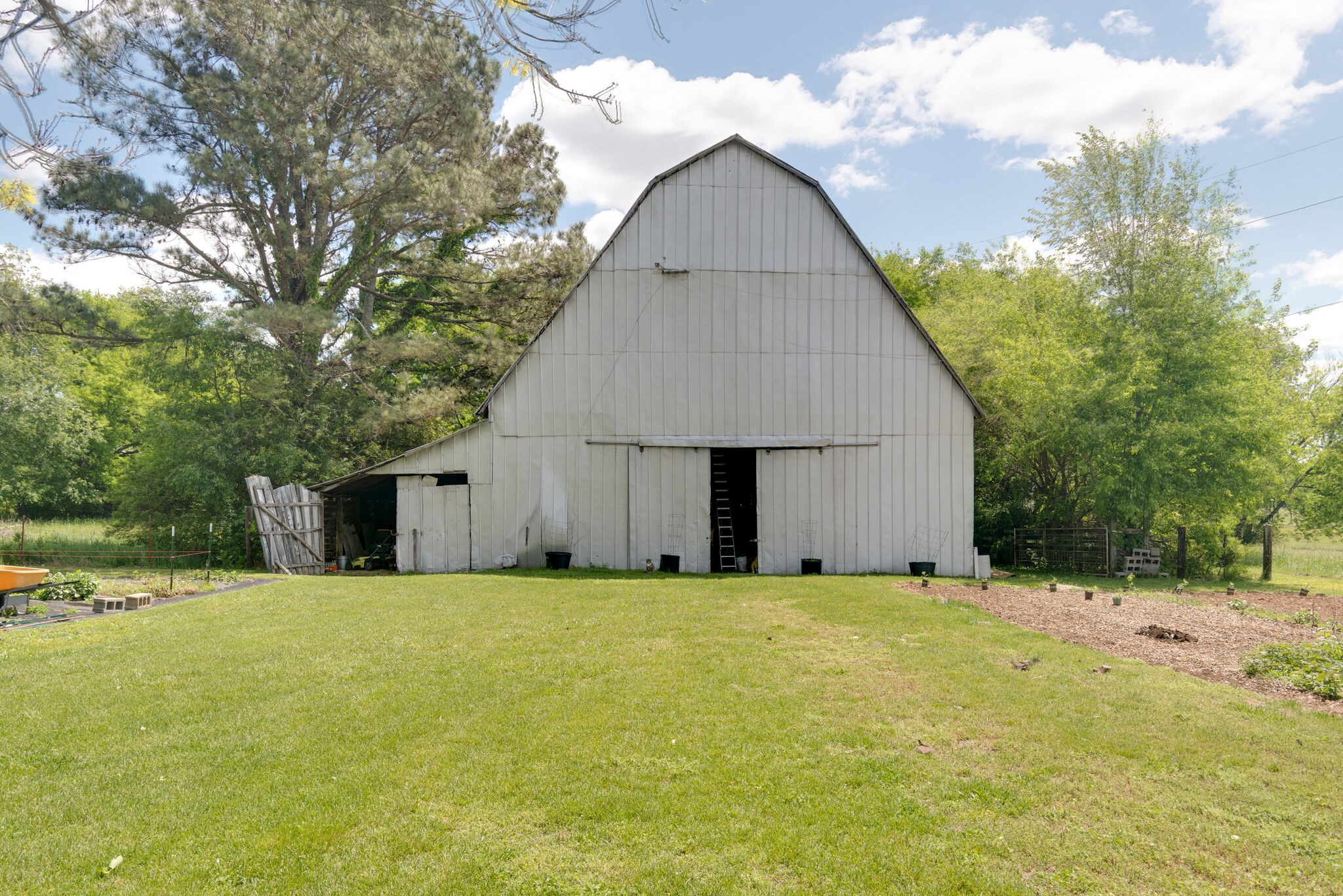 2433 Hwy 231, S