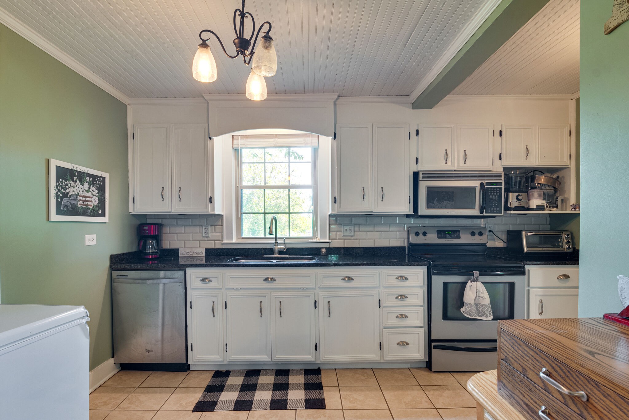 2433 Hwy 231, S