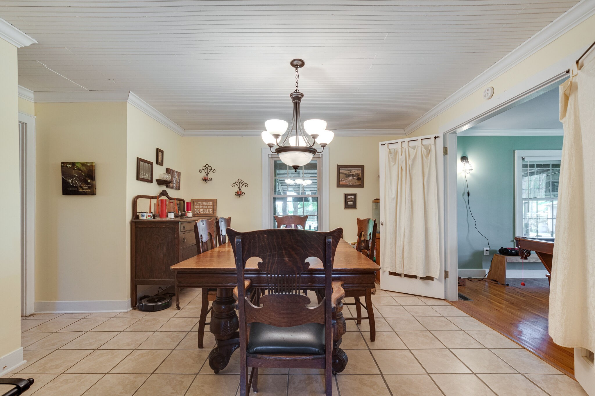 2433 Hwy 231, S
