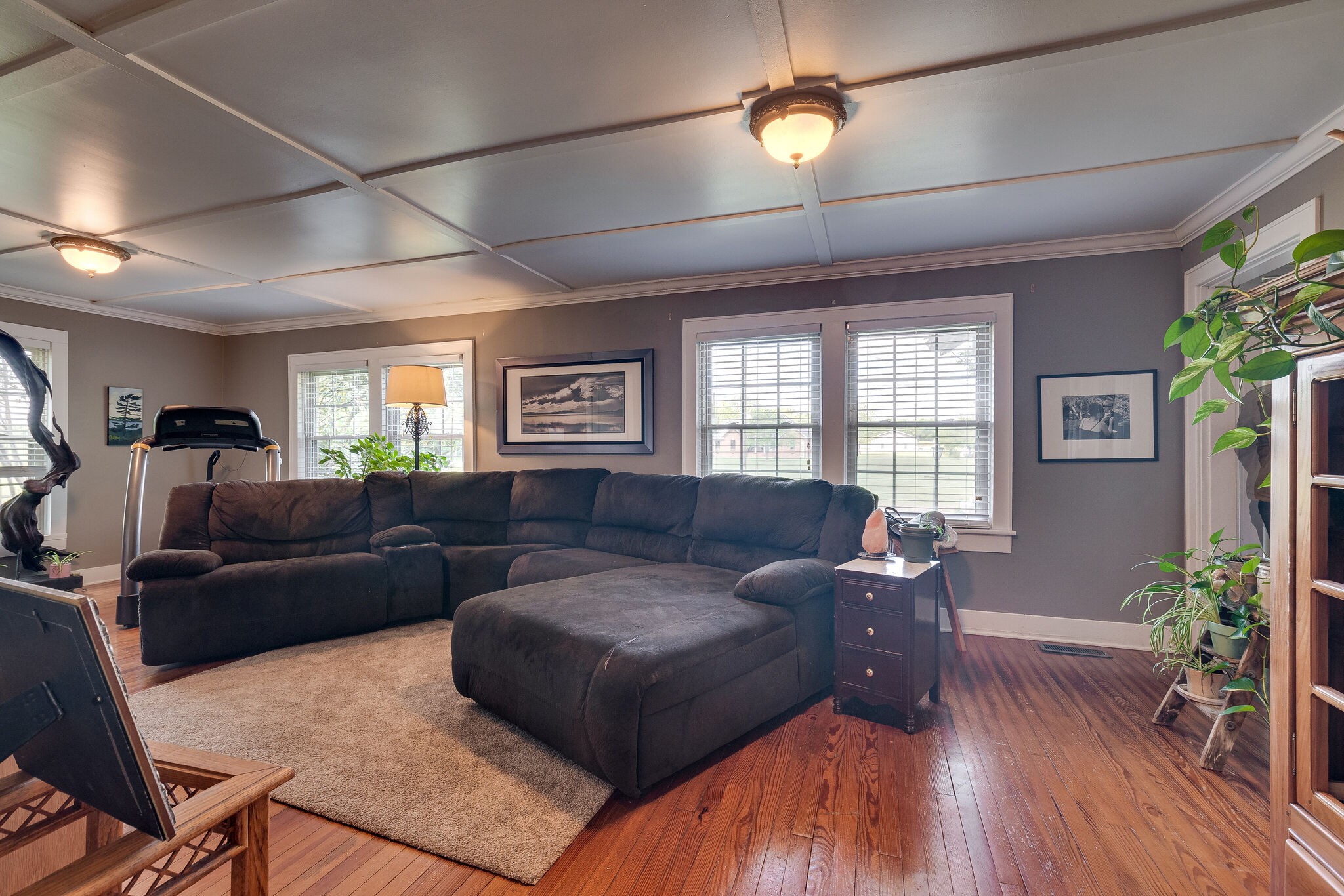 2433 Hwy 231, S