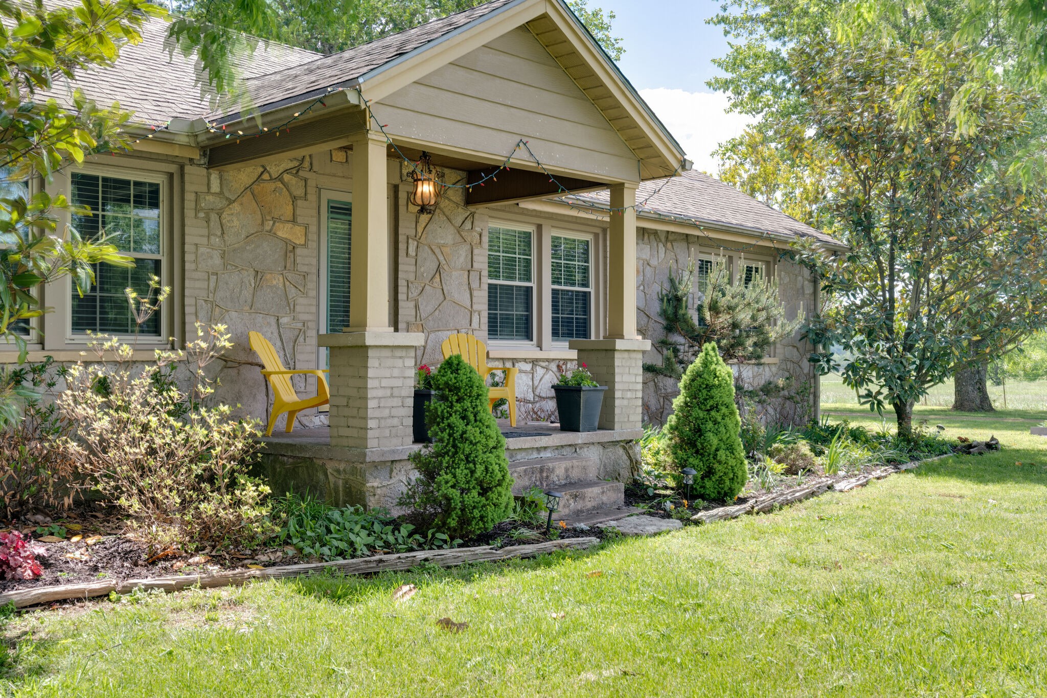 2433 Hwy 231, S