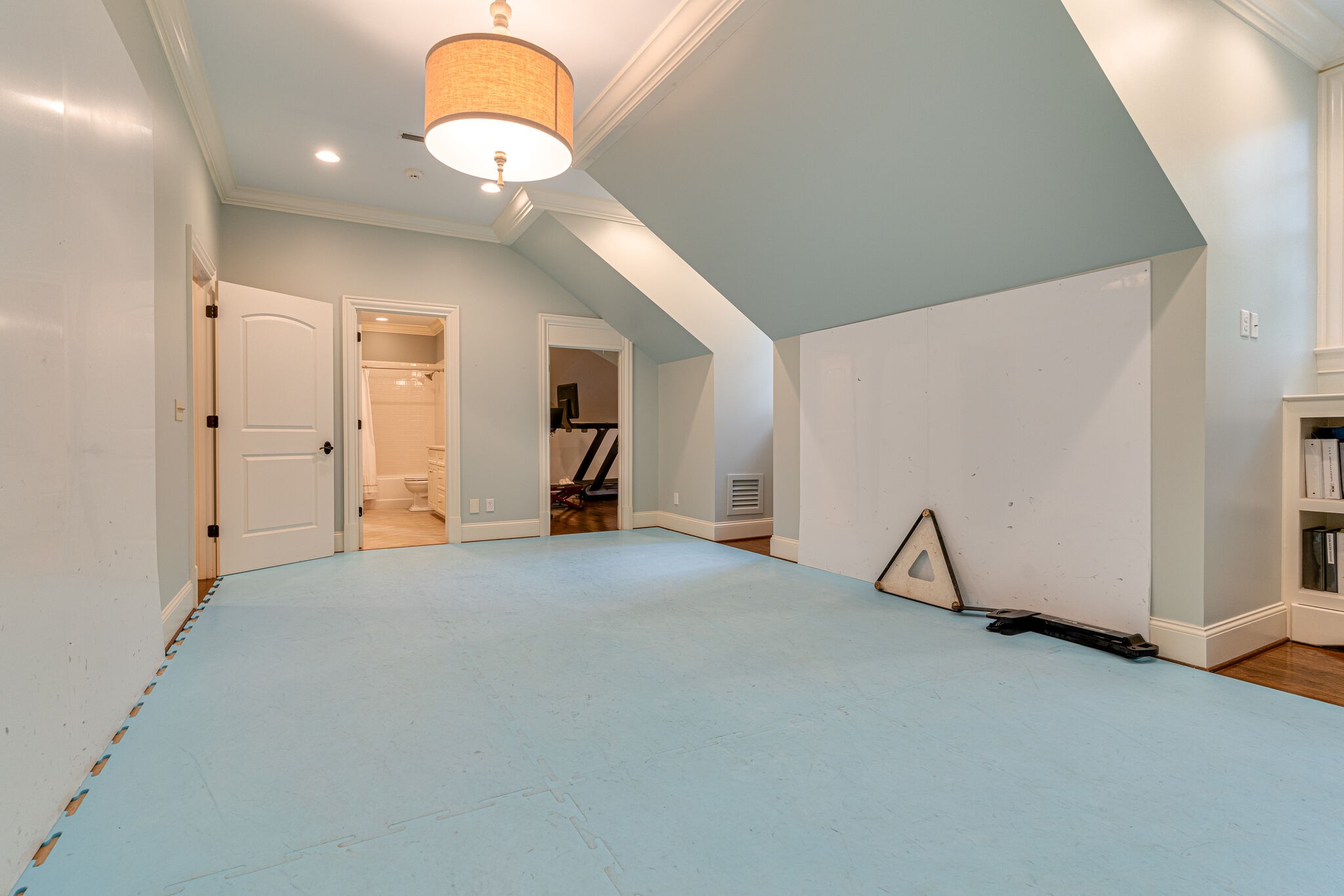 212 Heady Dr