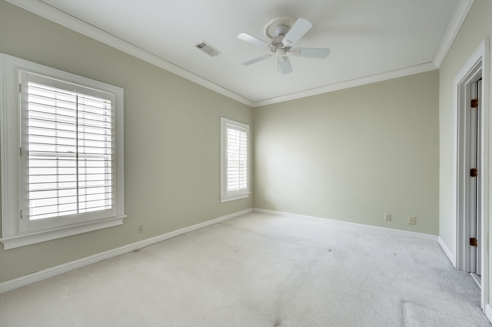 104 Brighton Close