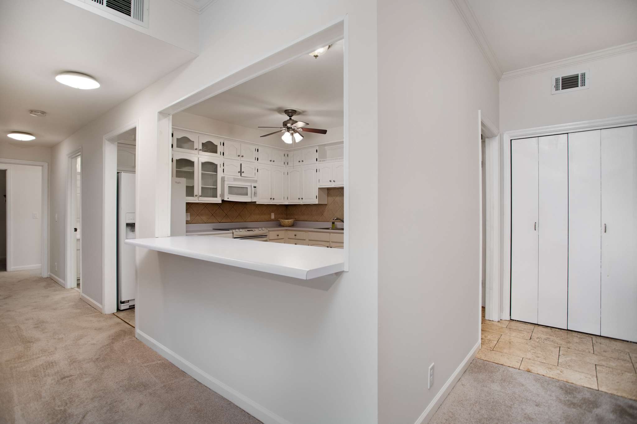 4500 Post Road Unit: B18