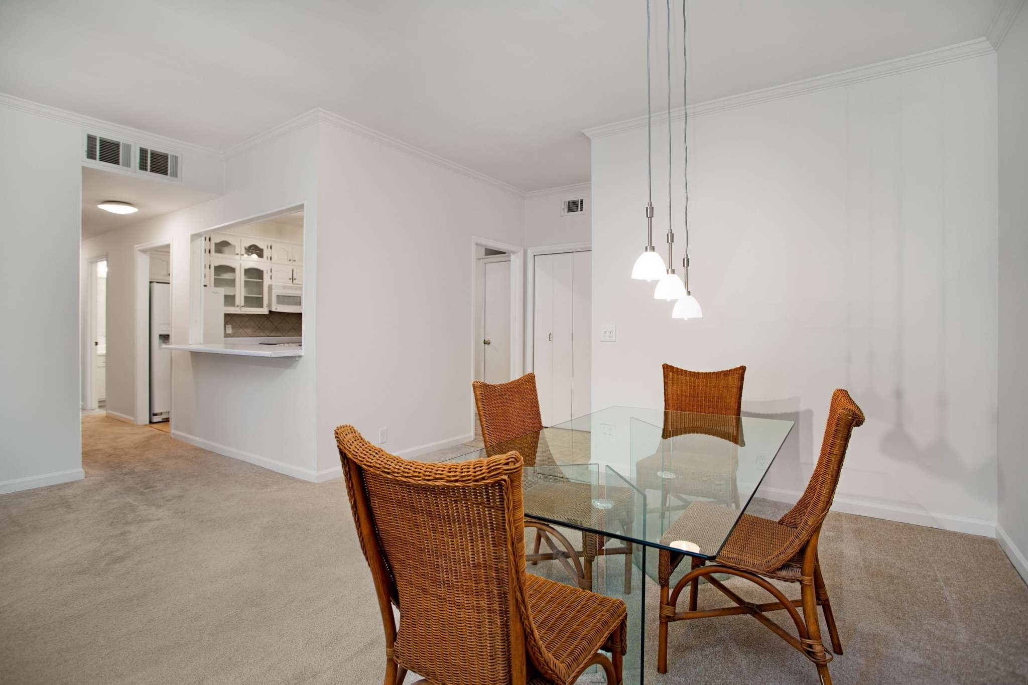 4500 Post Road Unit: B18