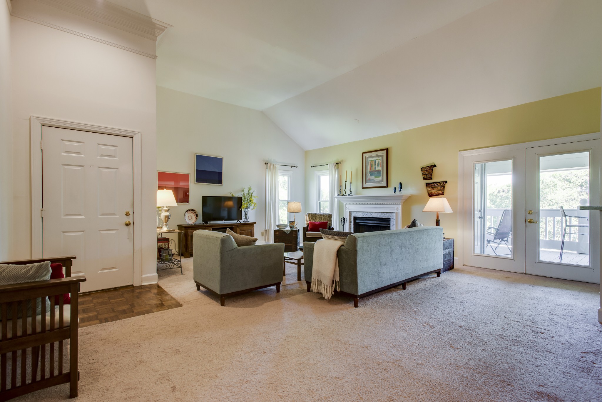 503 Ashlawn Ct