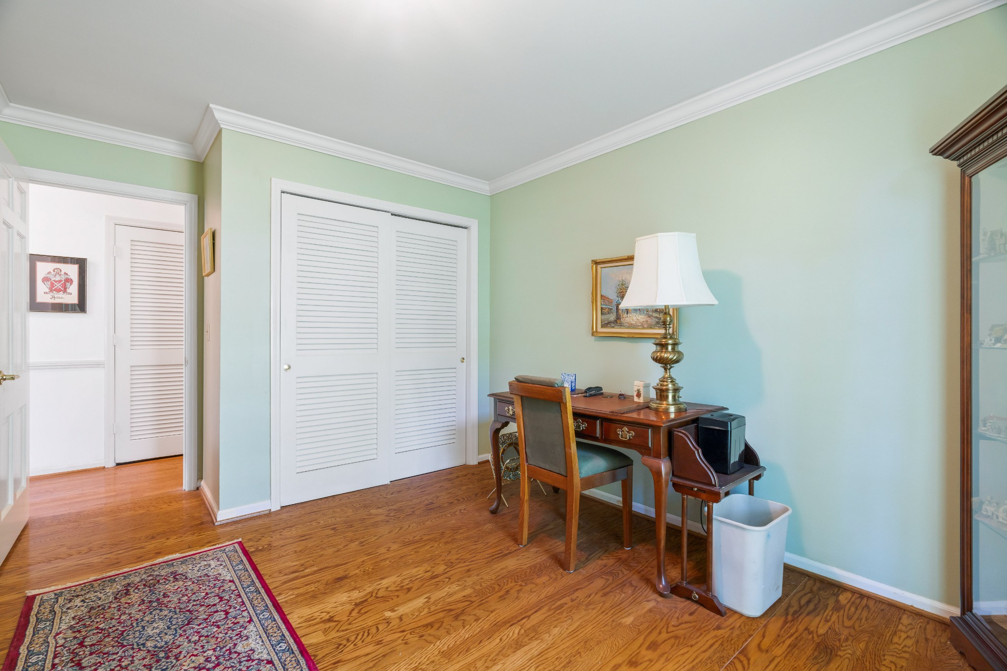 5317 Meadowlake Rd