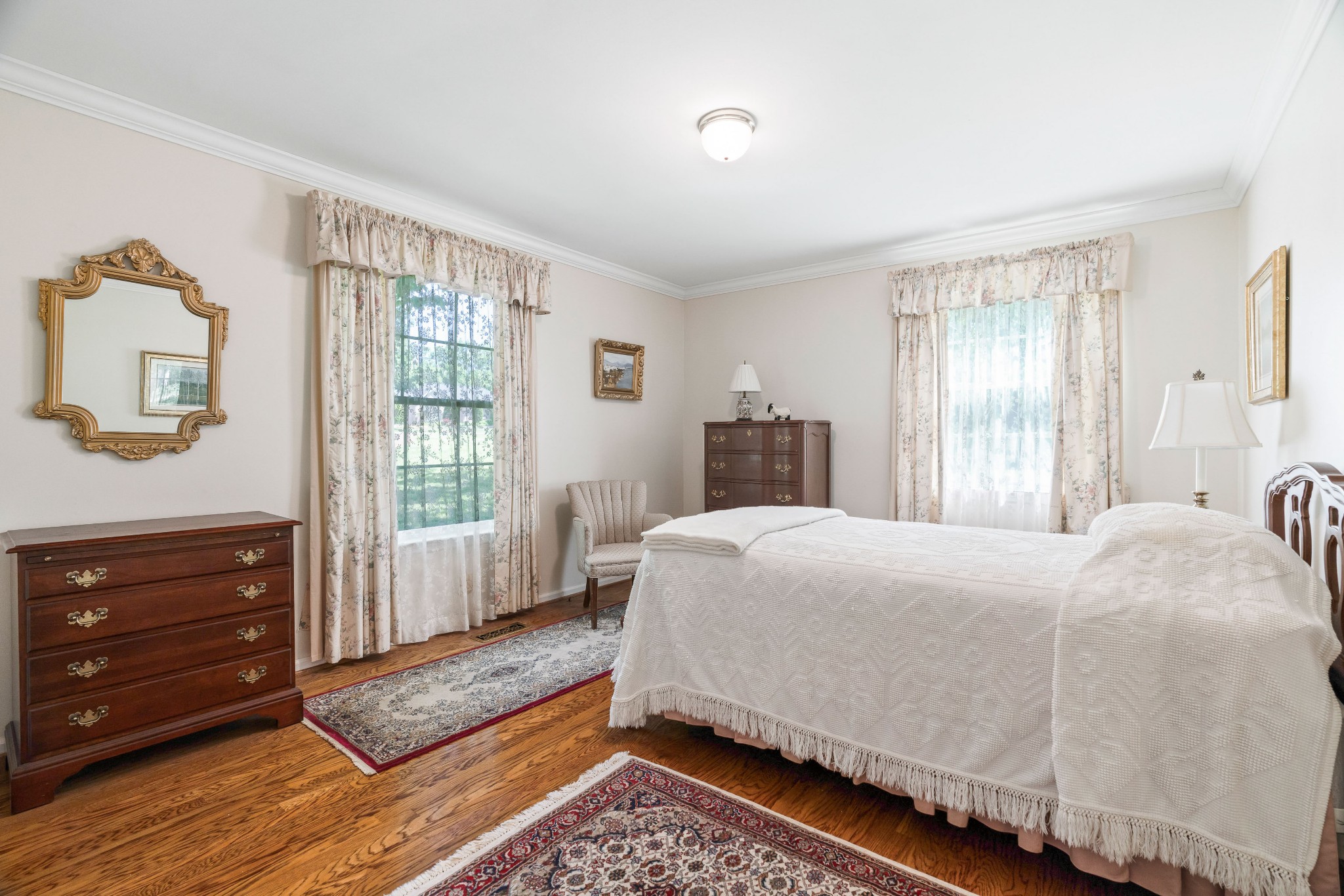 5317 Meadowlake Rd