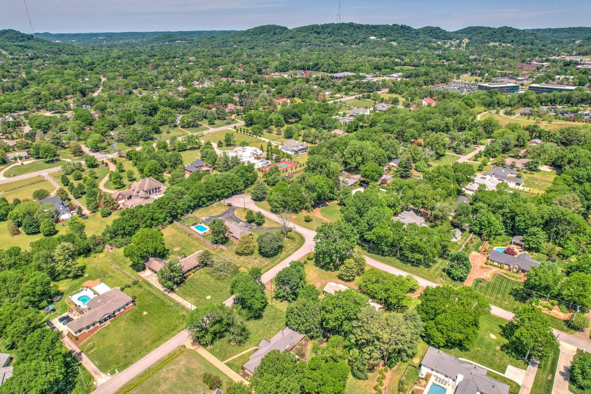 5317 Meadowlake Rd