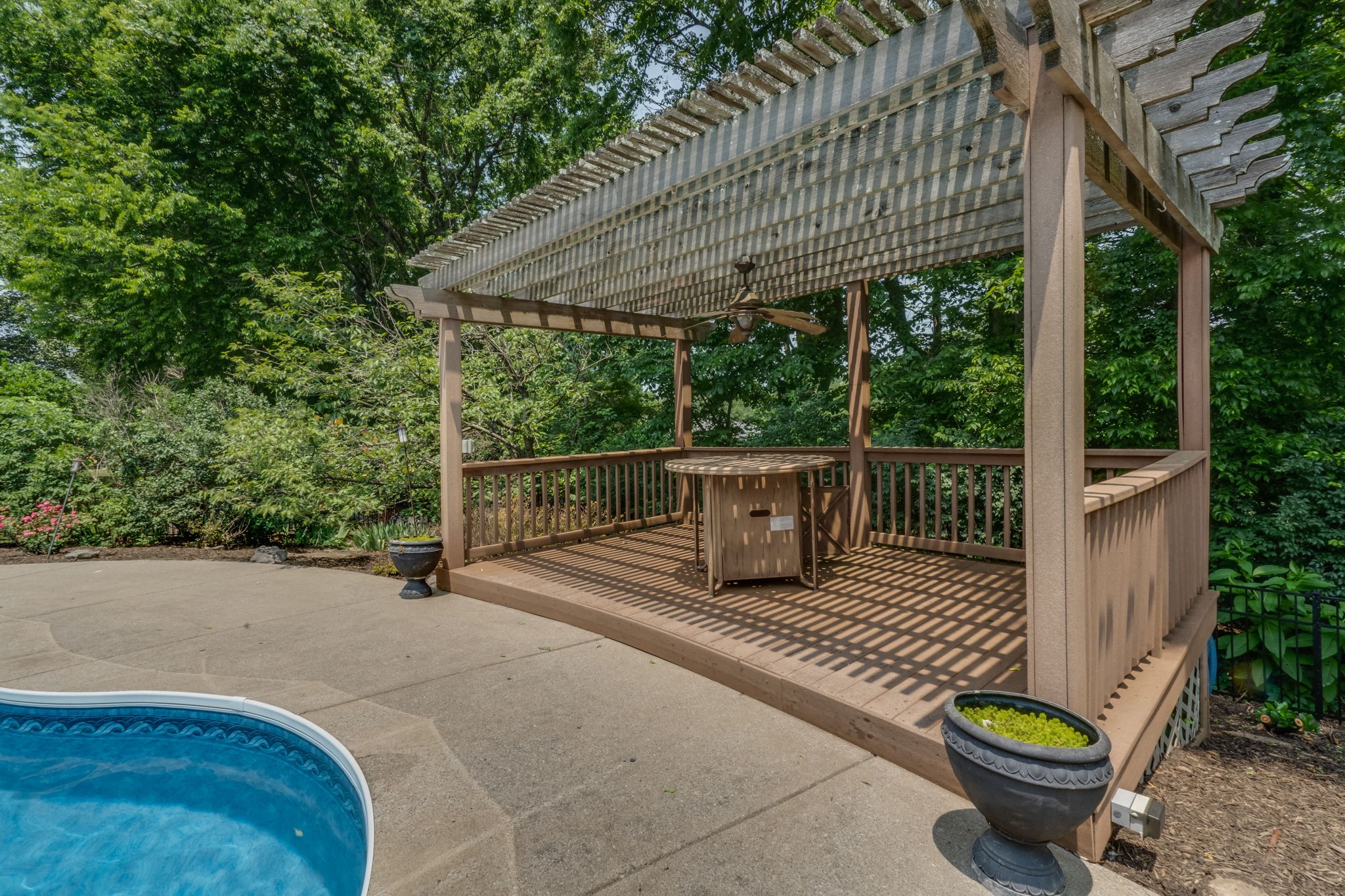 418 Mayfield Pl
