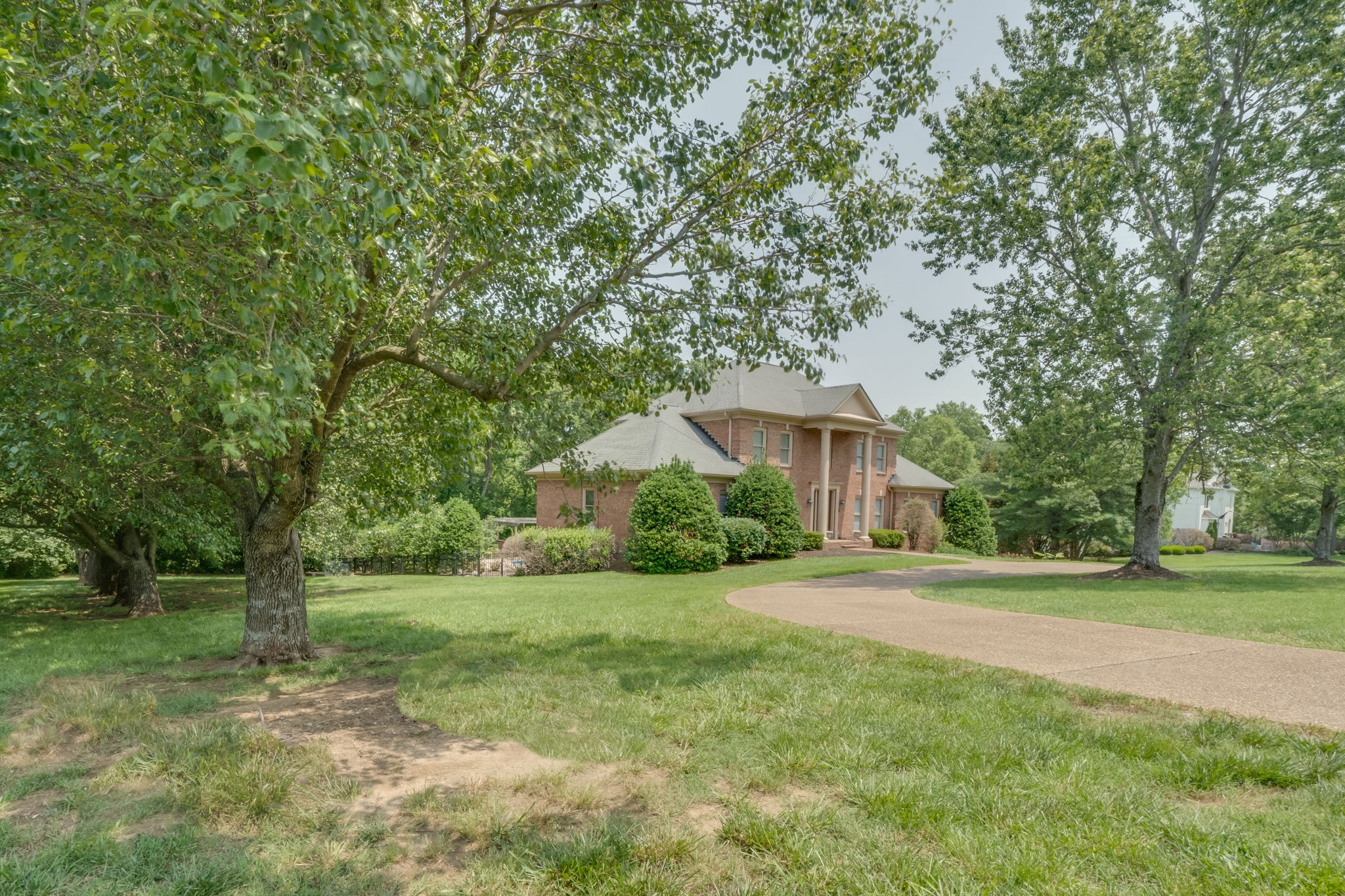 418 Mayfield Pl