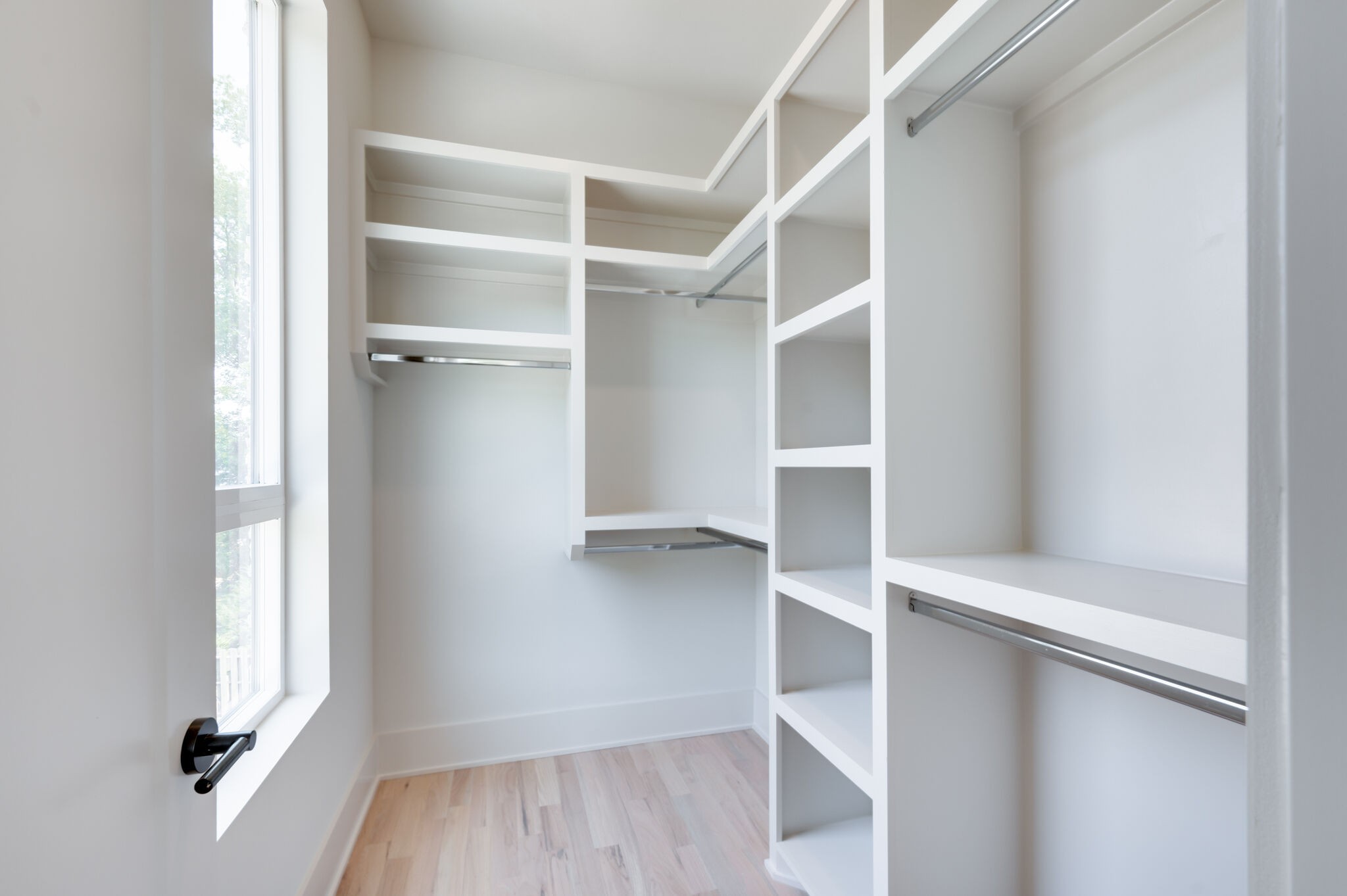 1408B Clifton Lane