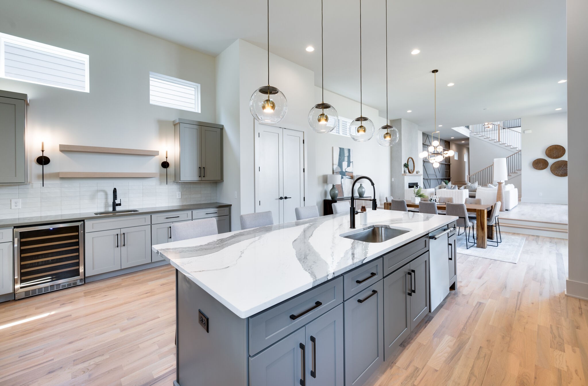 1408B Clifton Lane