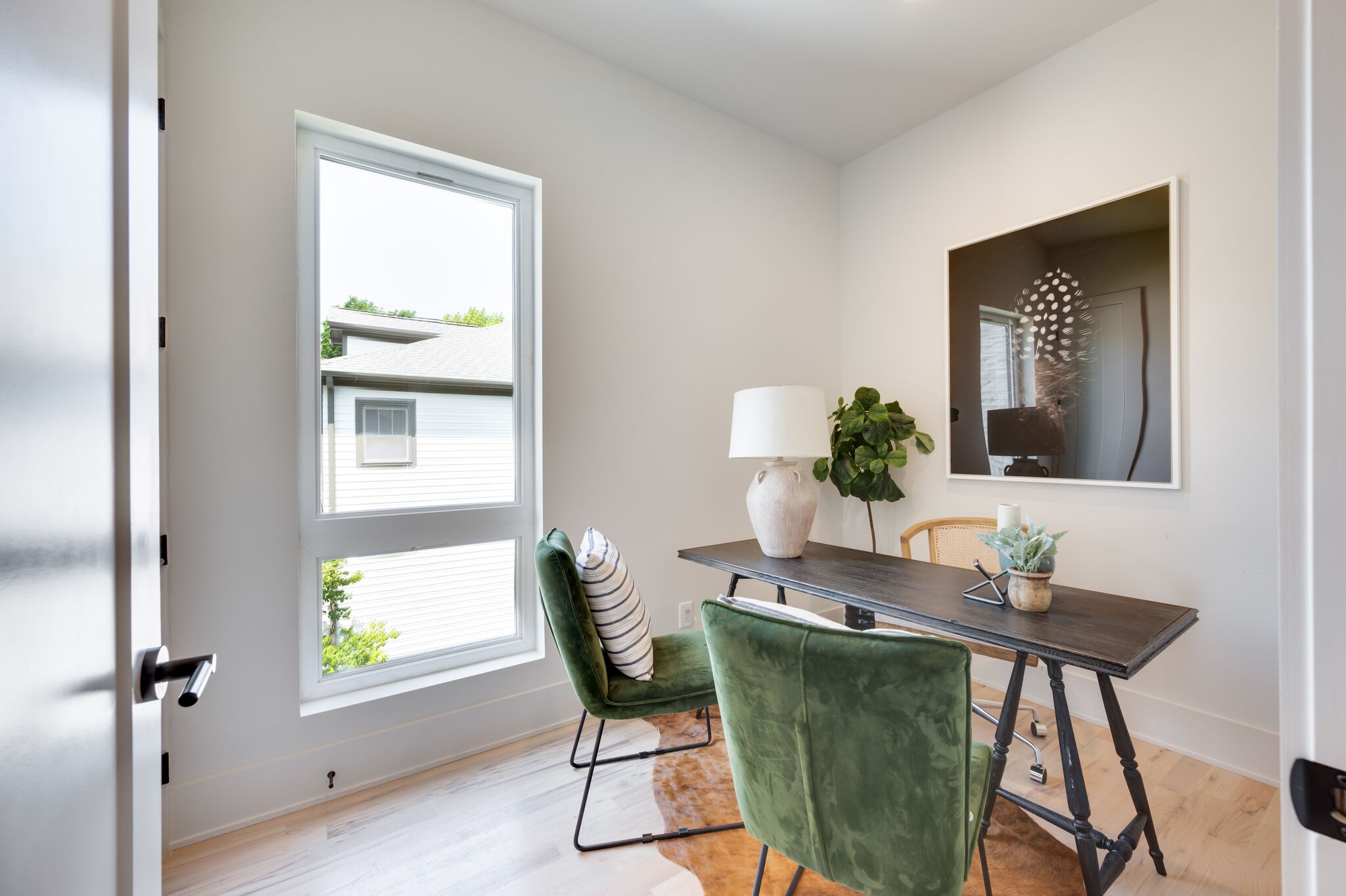 1408B Clifton Lane
