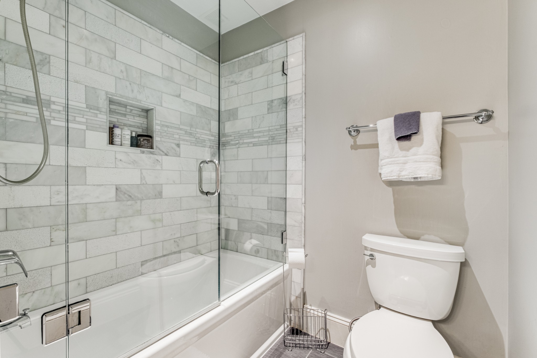 306 Rothwell Pl