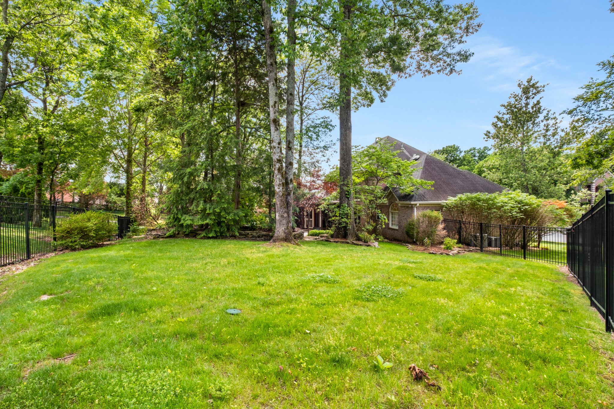 306 Rothwell Pl