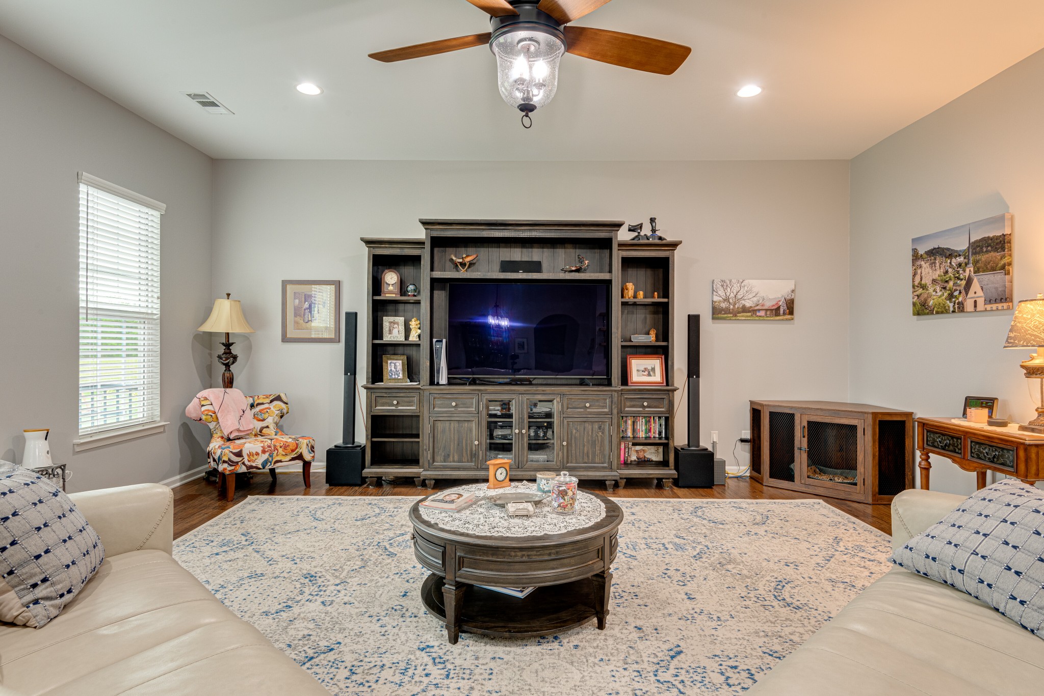 2263 Dominick Dr