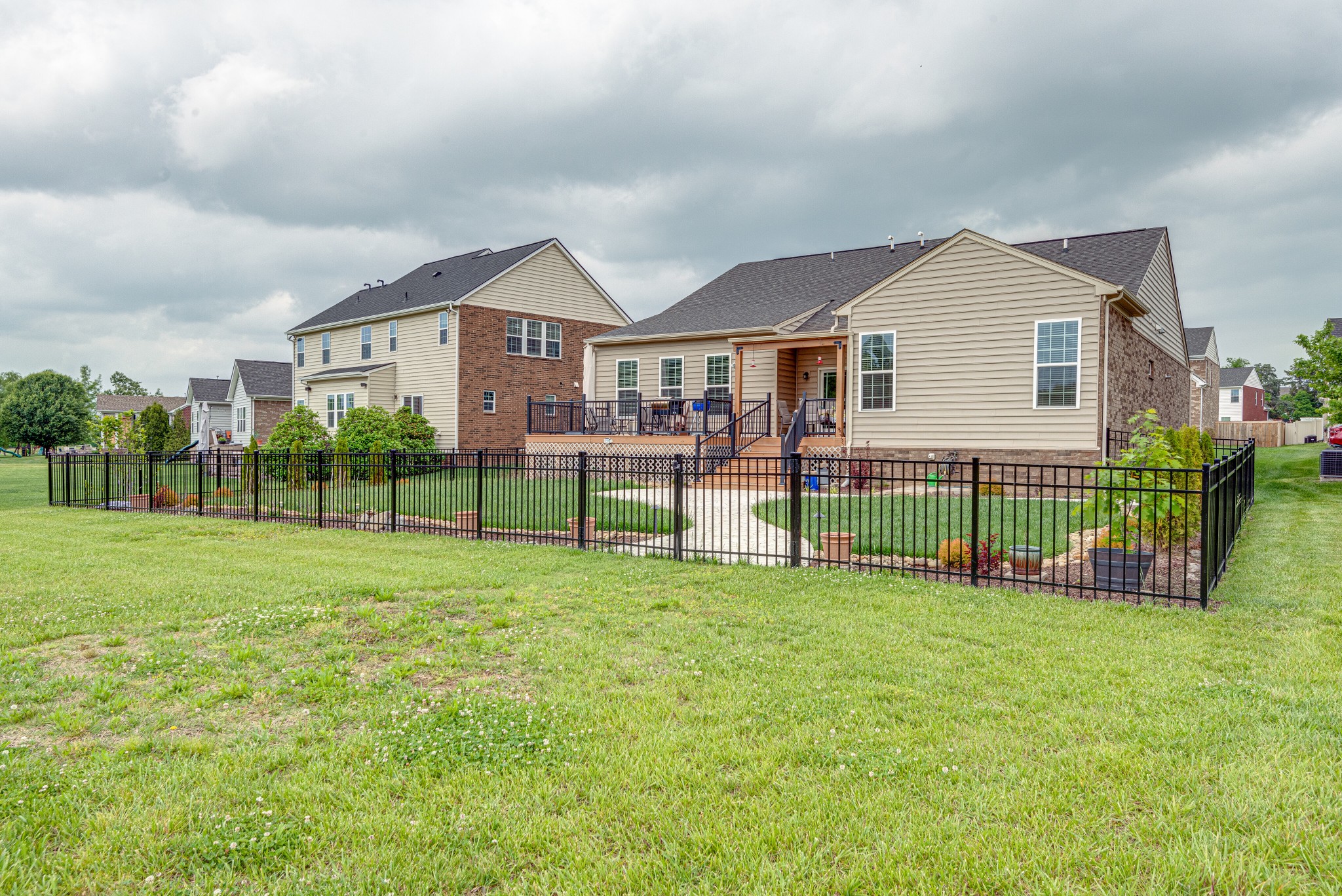 2263 Dominick Dr