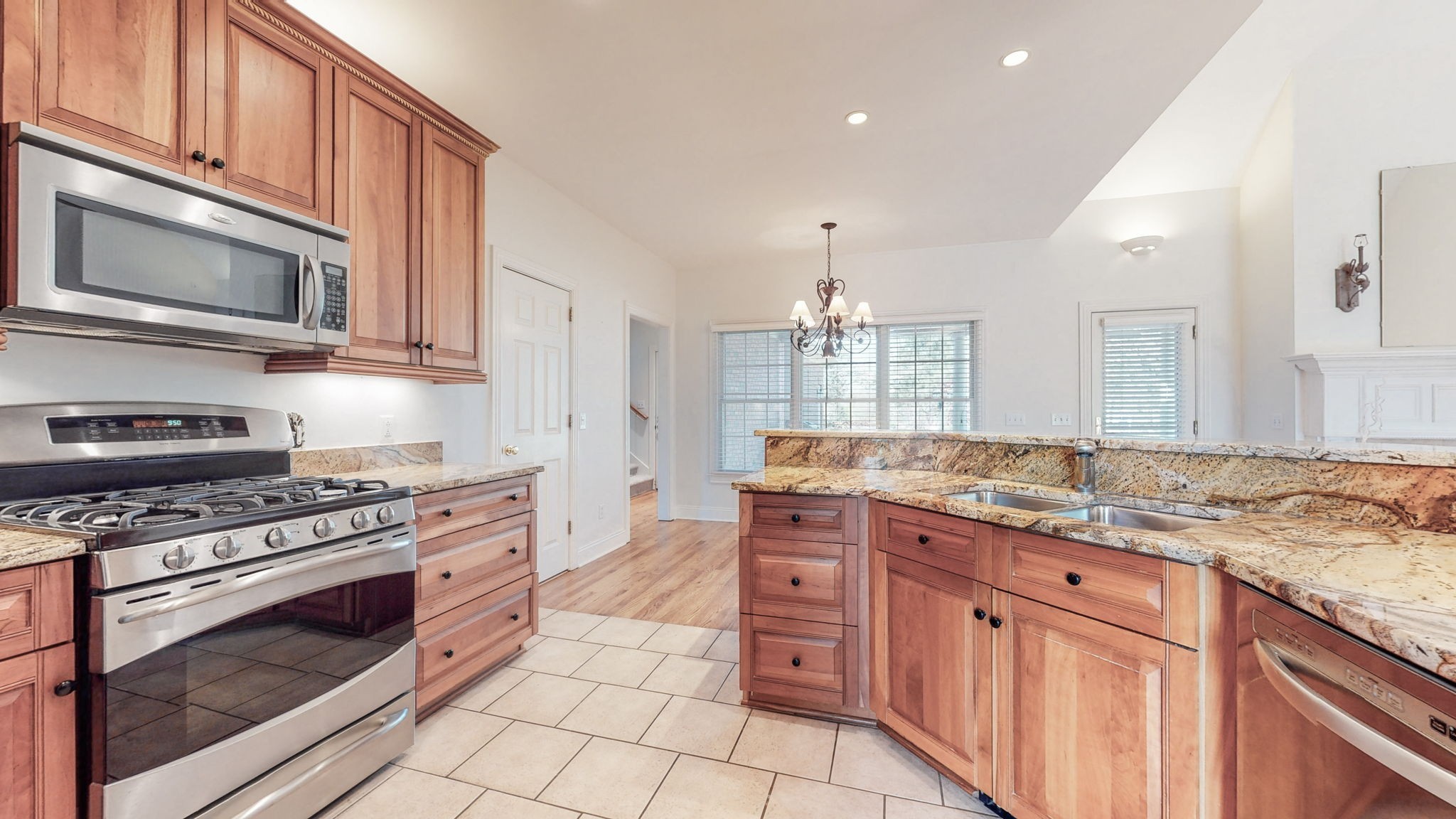 7141 Locksley Ln