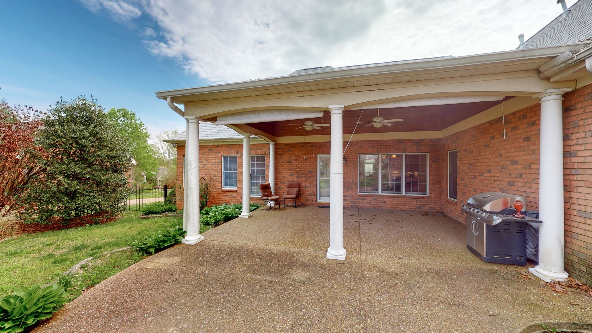 7141 Locksley Ln