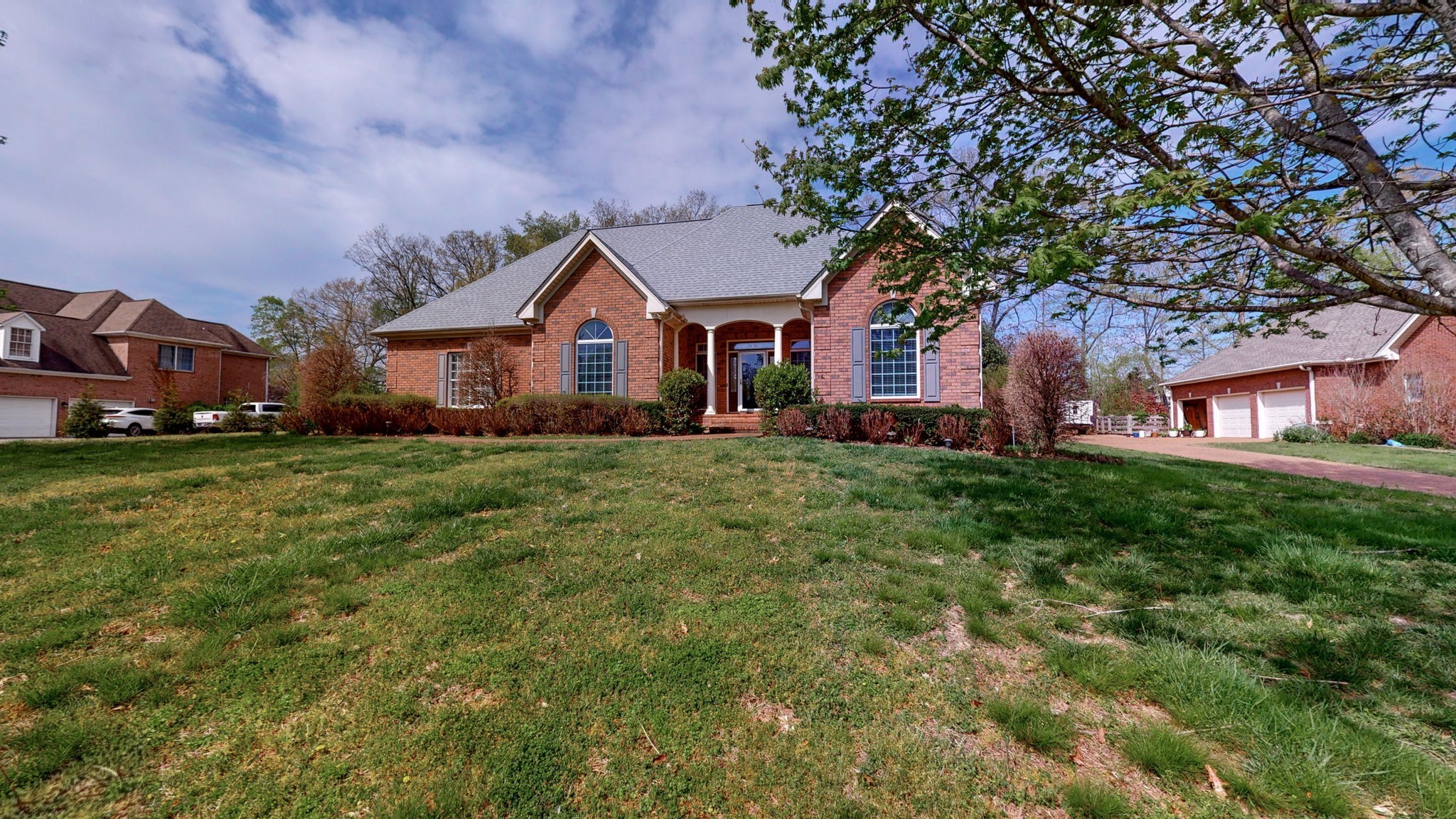 7141 Locksley Ln