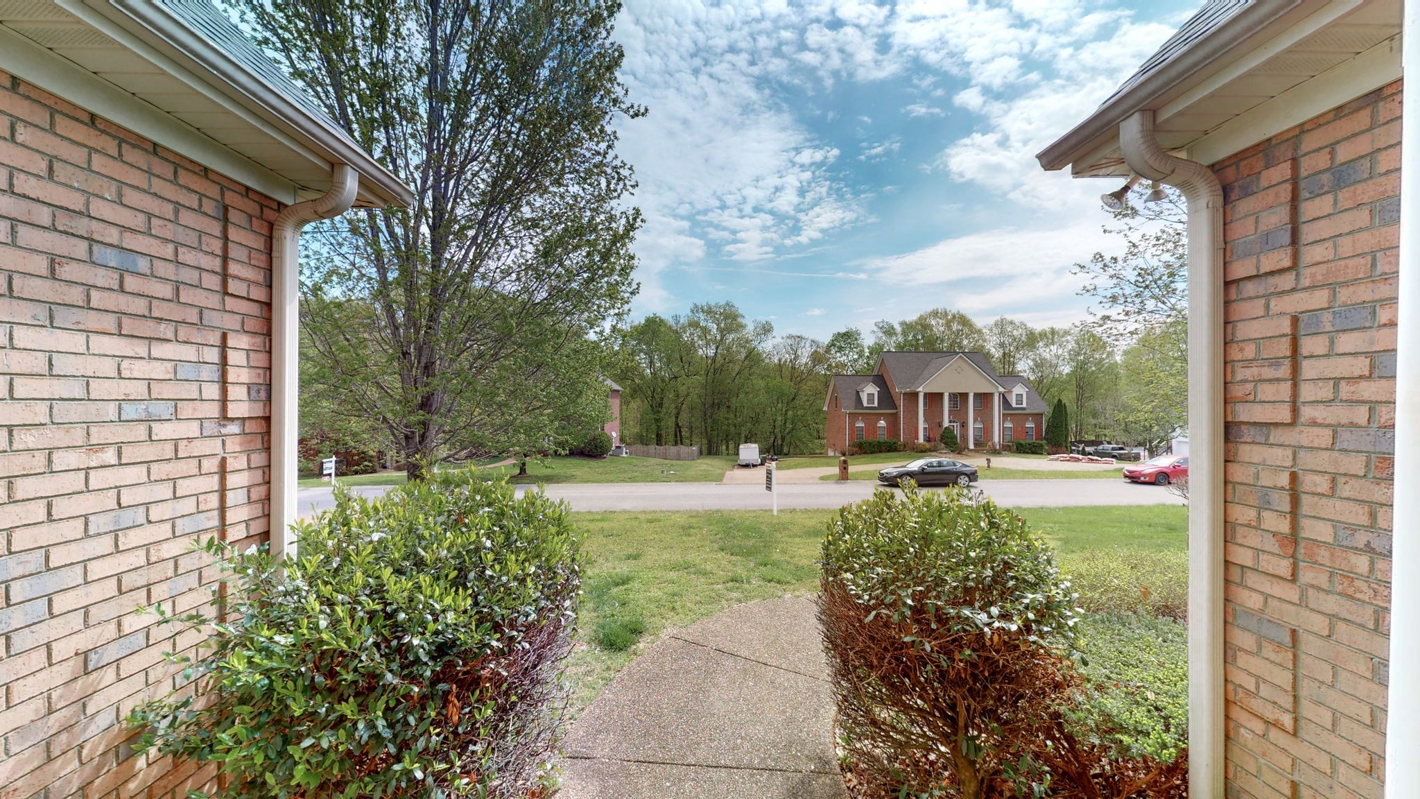 7141 Locksley Ln