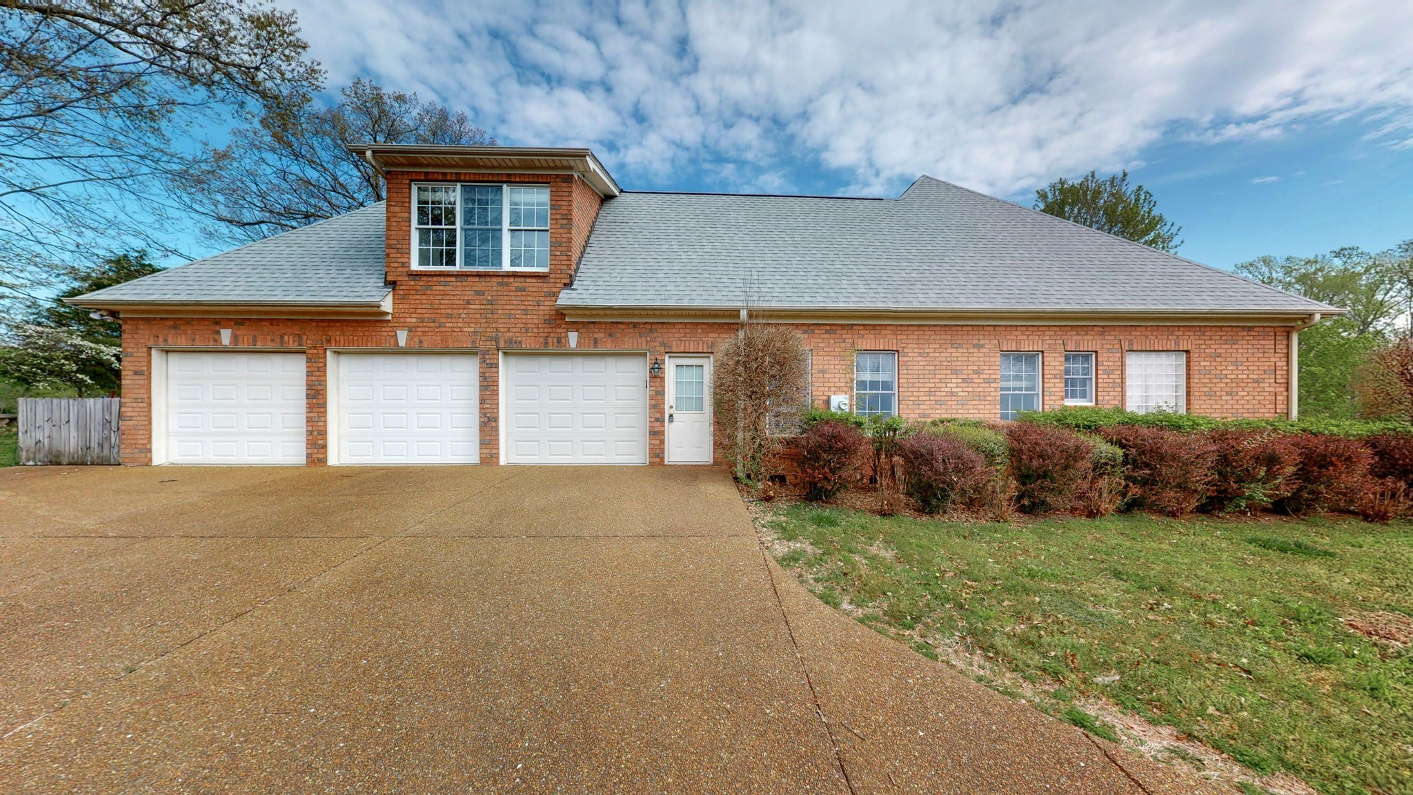 7141 Locksley Ln