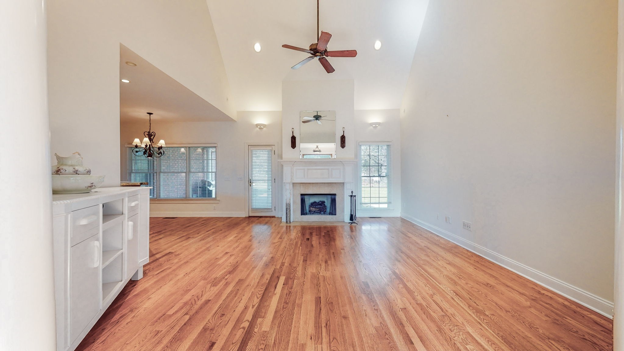 7141 Locksley Ln