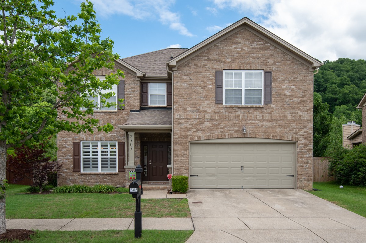 7305 Riverfront Dr