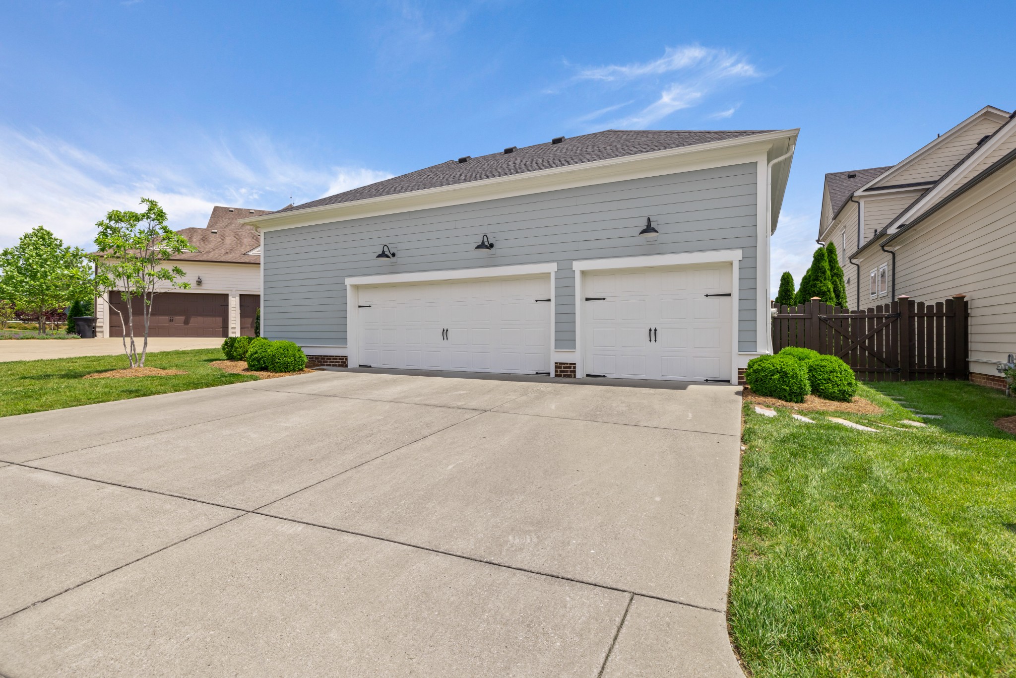341 Henry Russell St