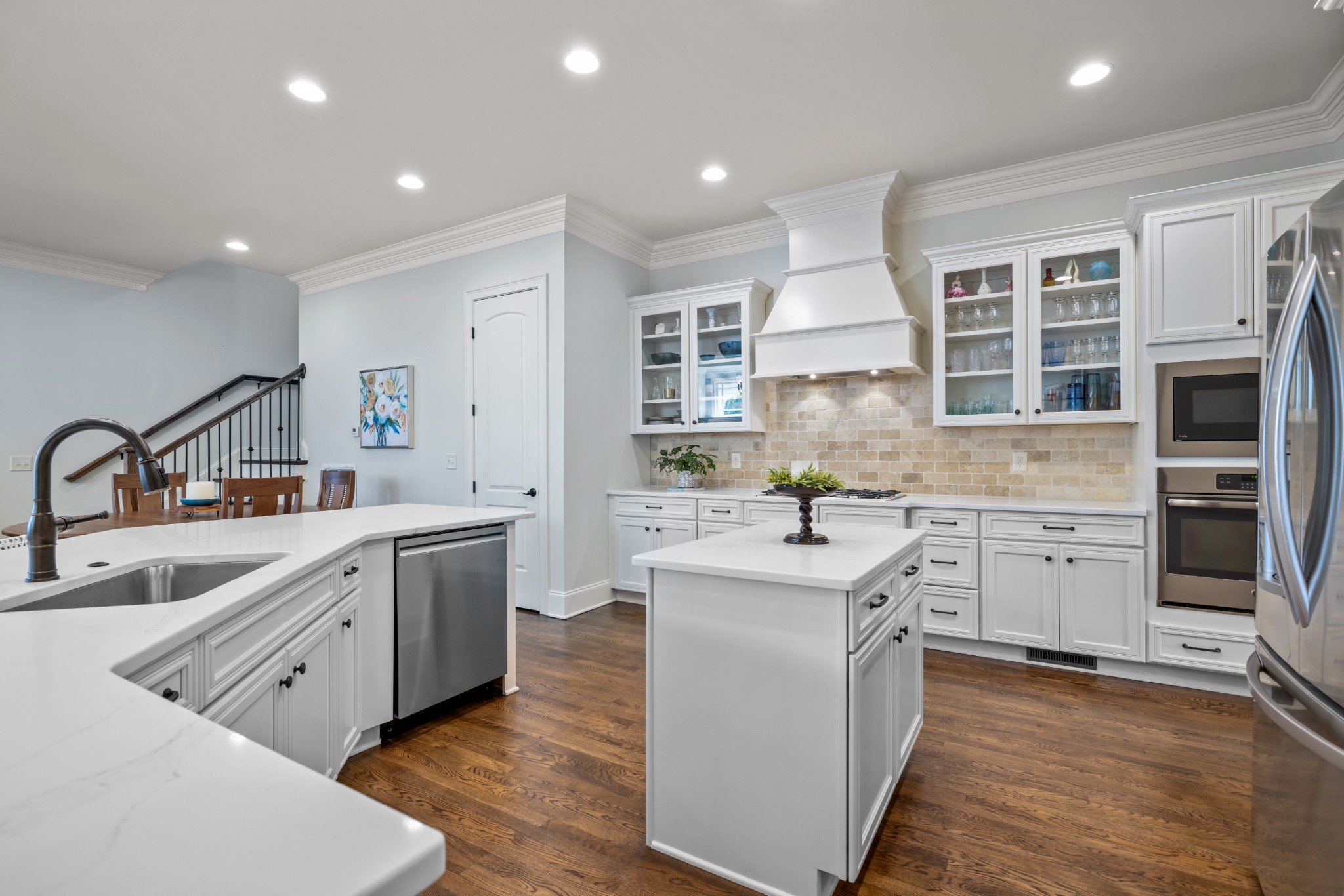 341 Henry Russell St