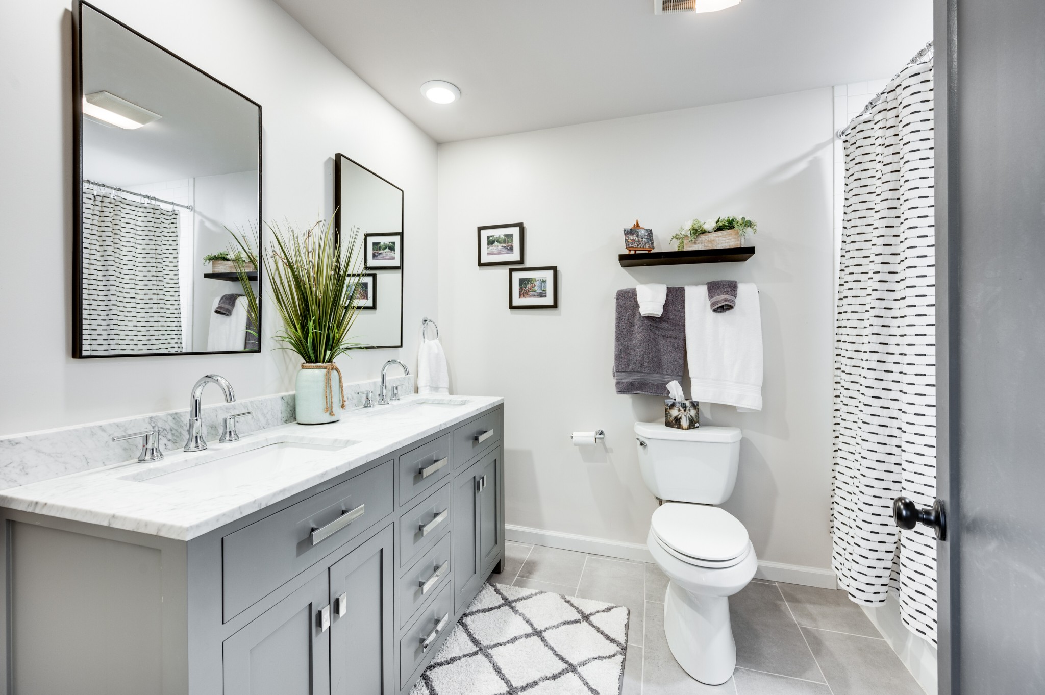 4500 Post Rd Unit: F67
