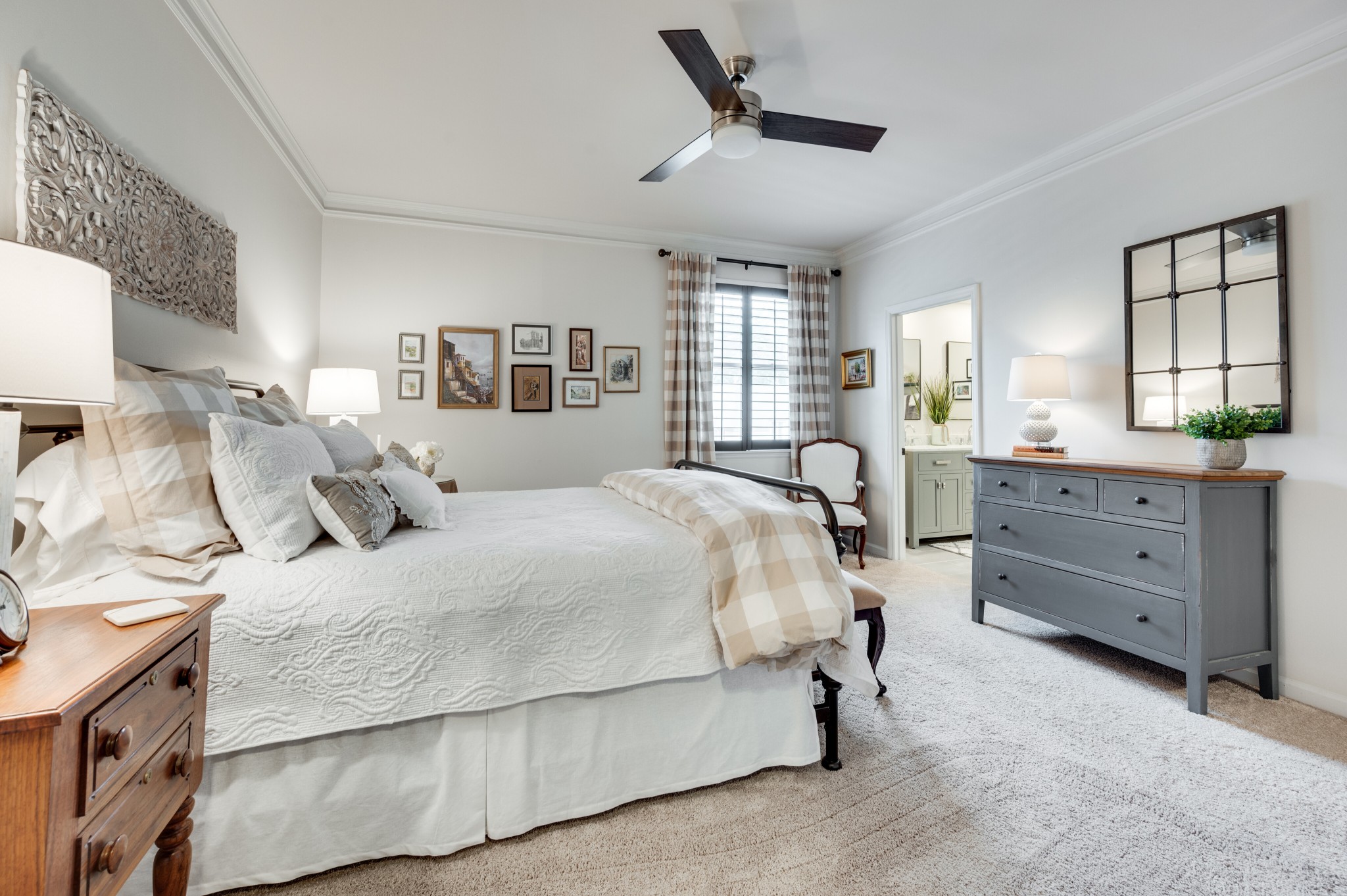 4500 Post Rd Unit: F67