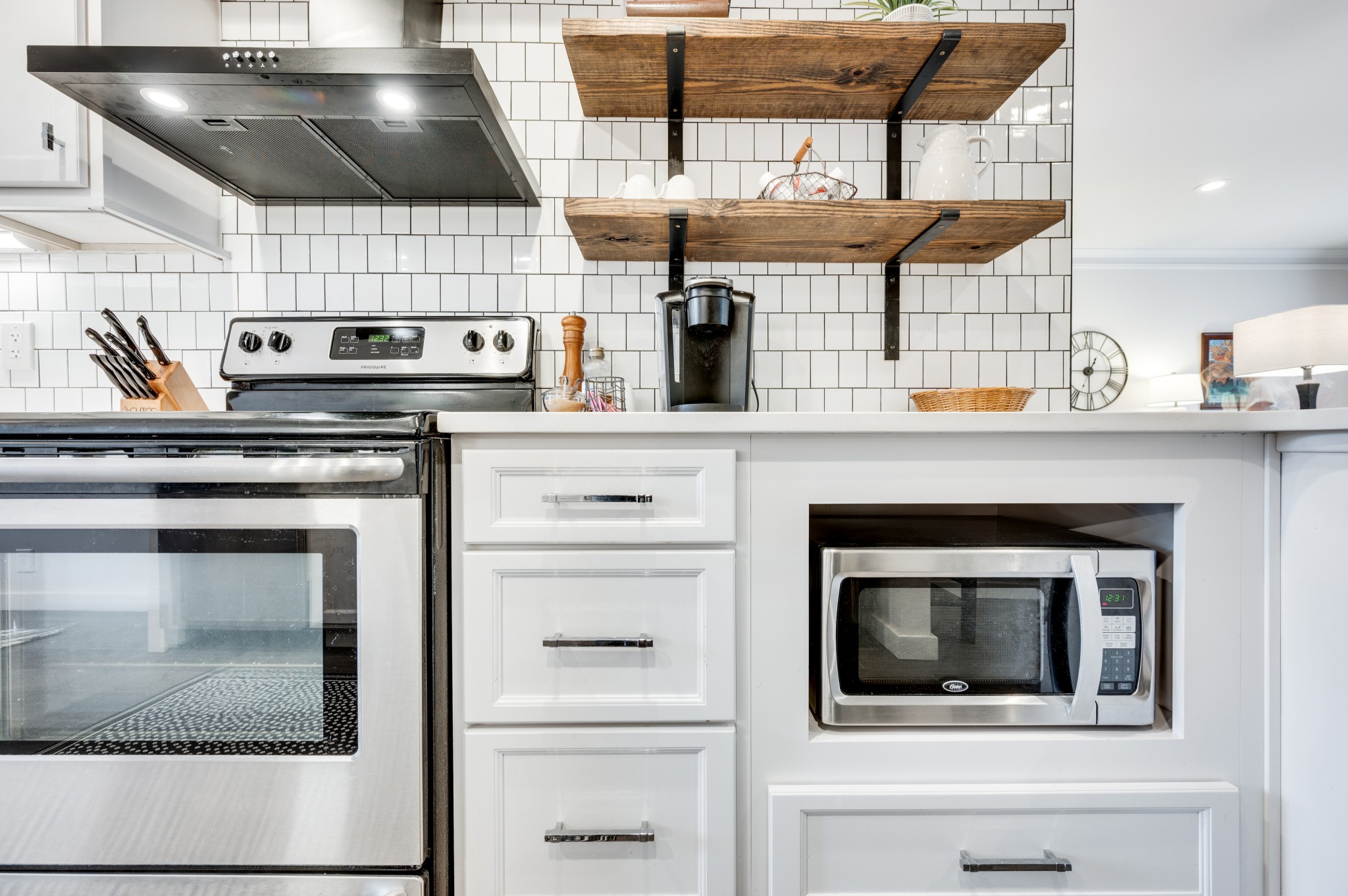4500 Post Rd Unit: F67