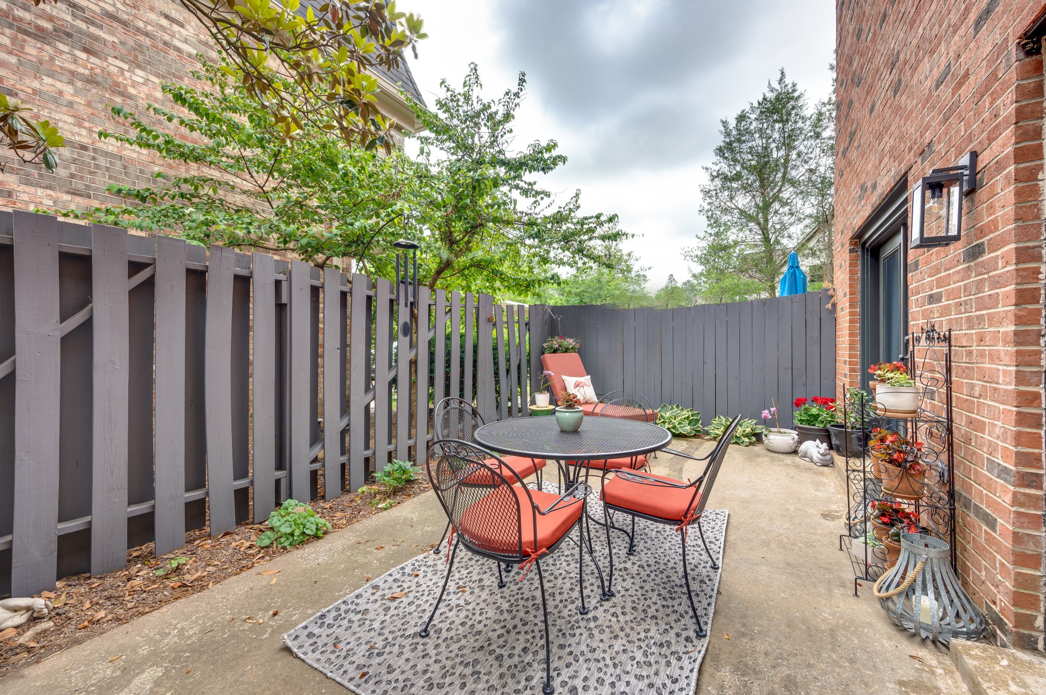 4500 Post Rd Unit: F67