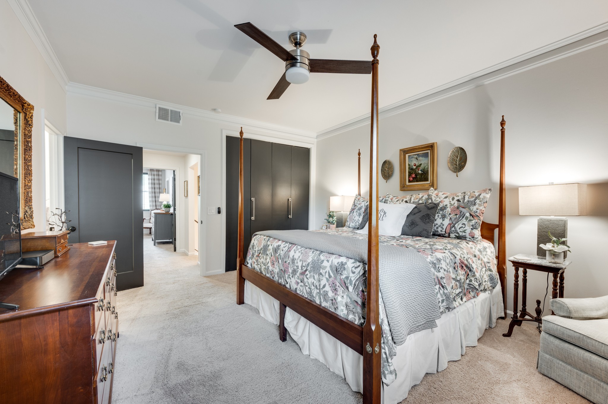 4500 Post Rd Unit: F67