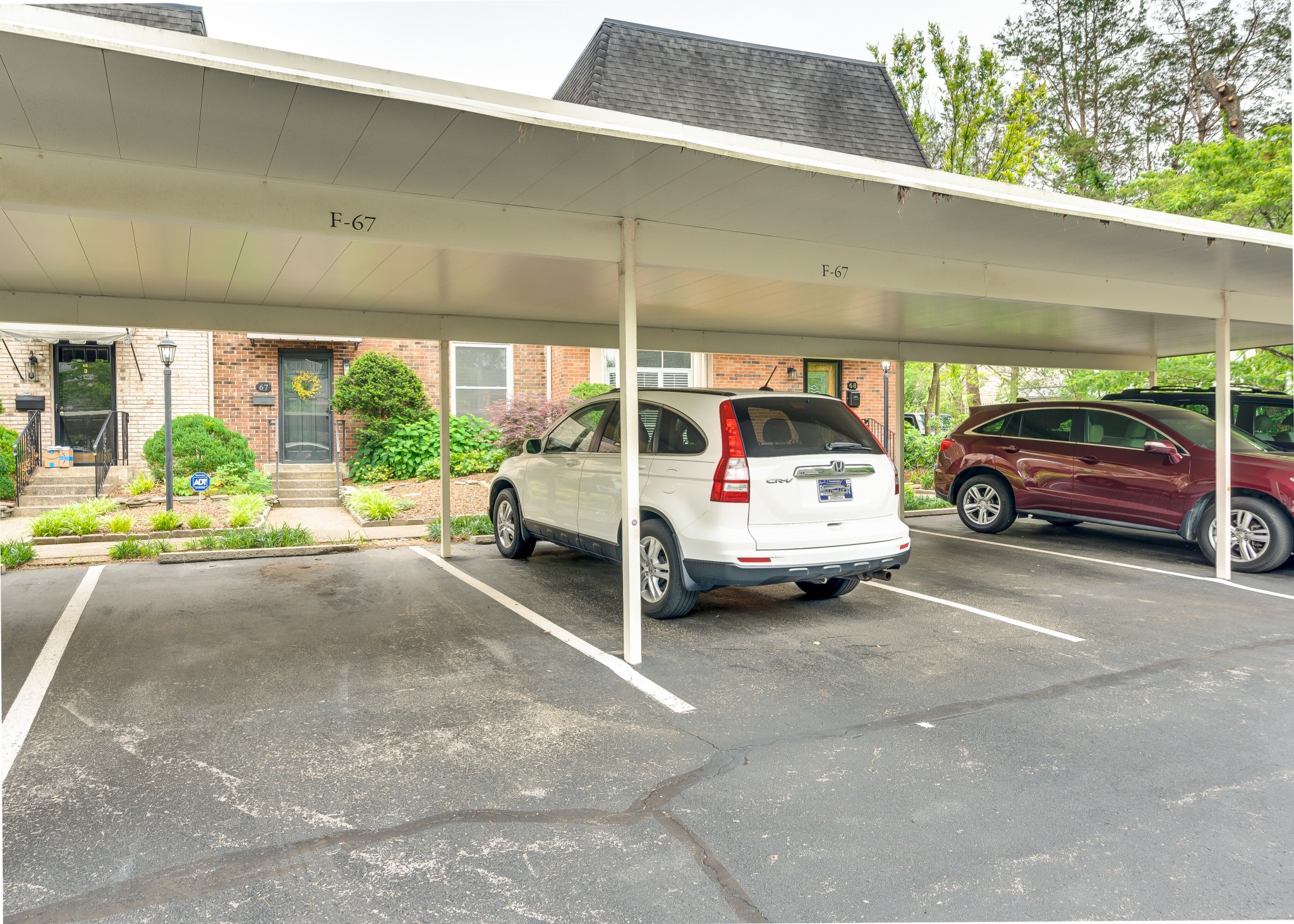 4500 Post Rd Unit: F67
