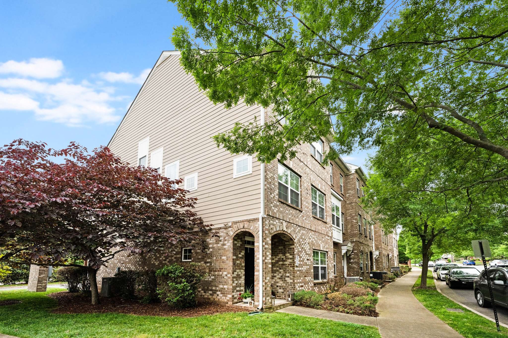 8212 Lenox Creekside Dr
