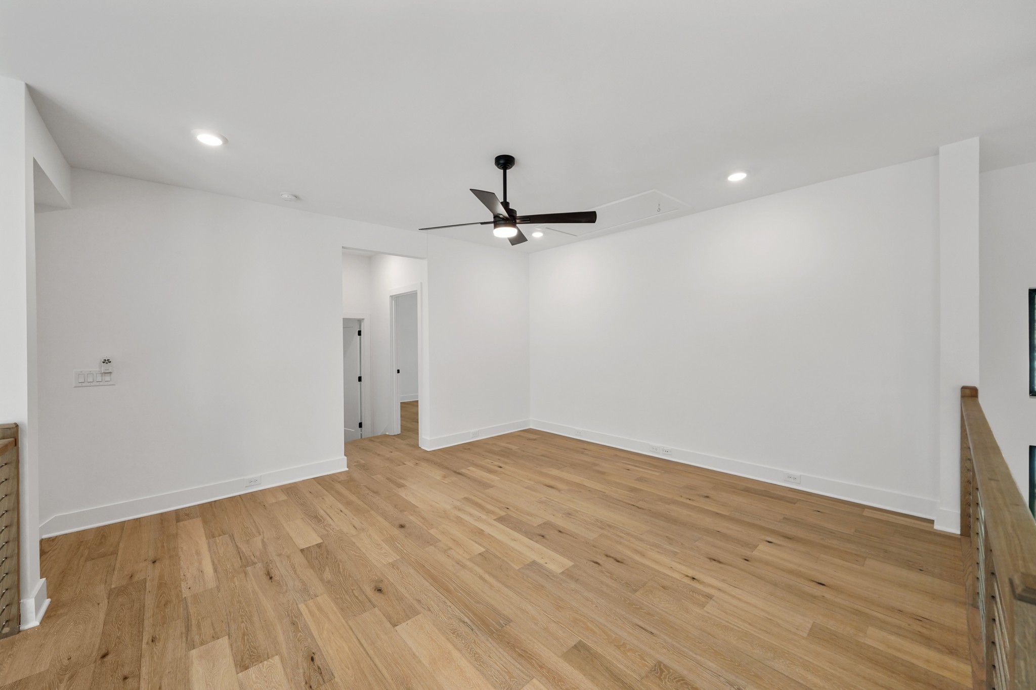 4618 Belmont Park Ter